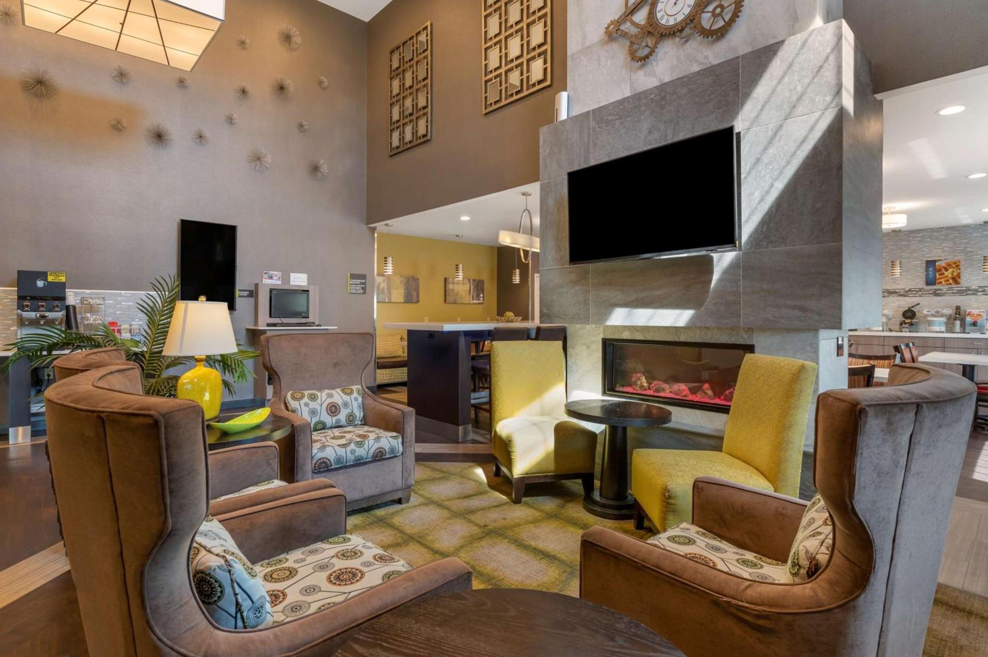 Best Western Hilliard Inn & Suites photo 14