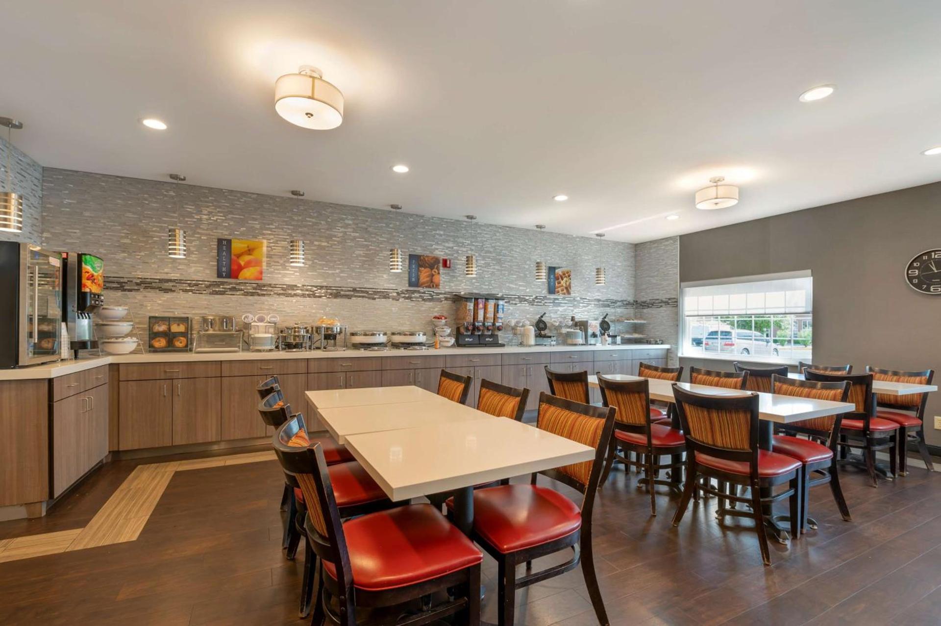 Best Western Hilliard Inn & Suites photo 29