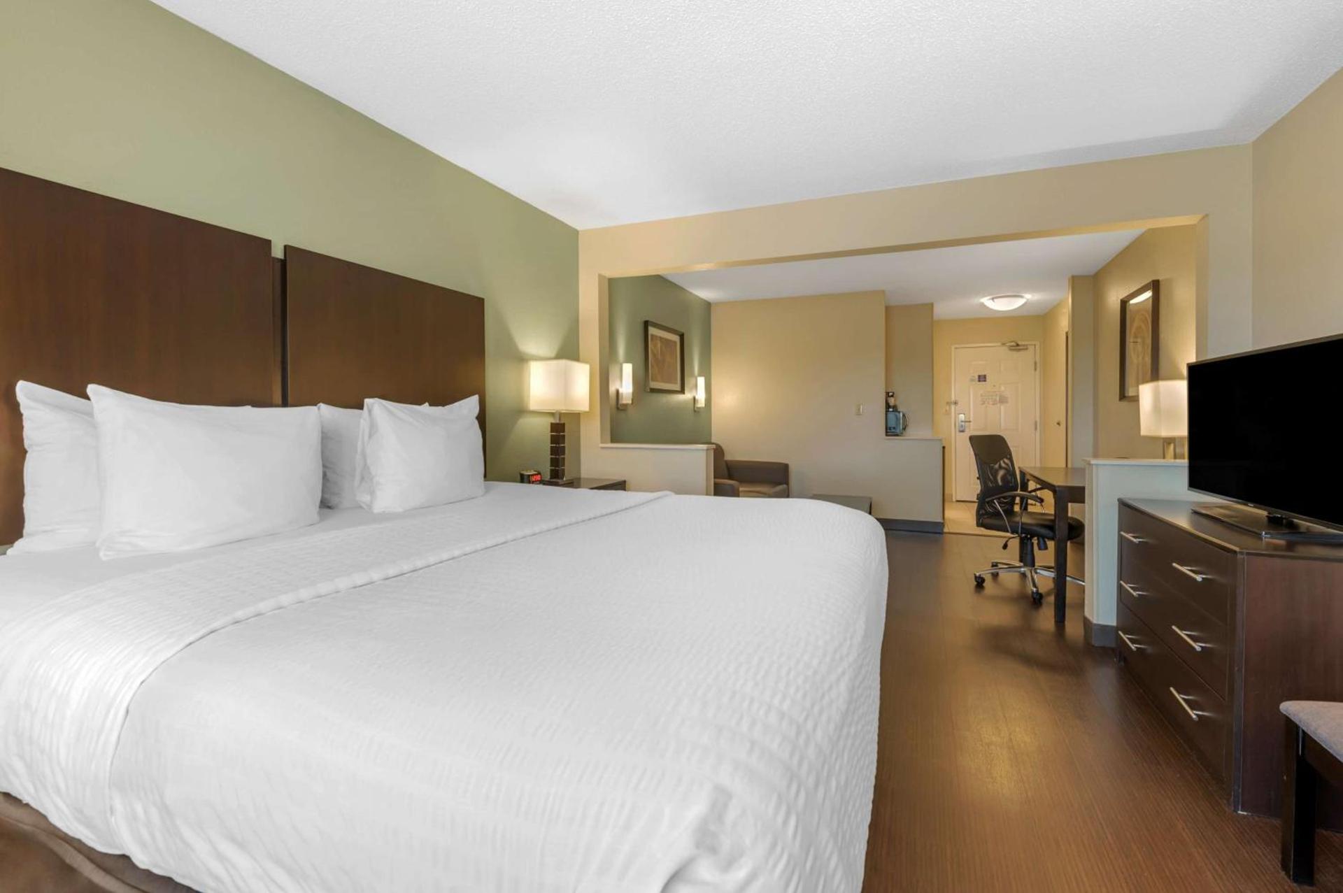 Best Western Hilliard Inn & Suites photo 22