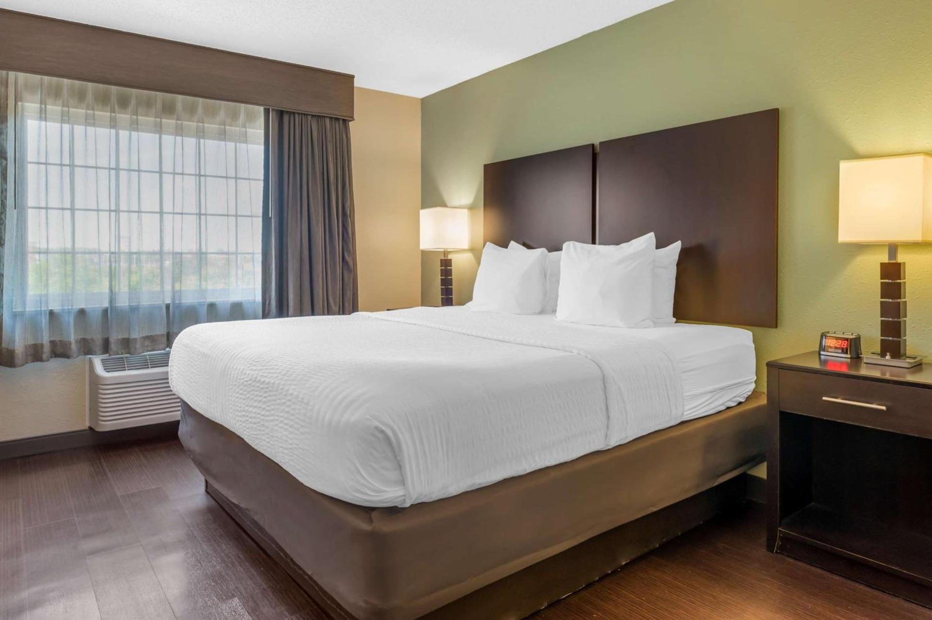 Best Western Hilliard Inn & Suites photo 18