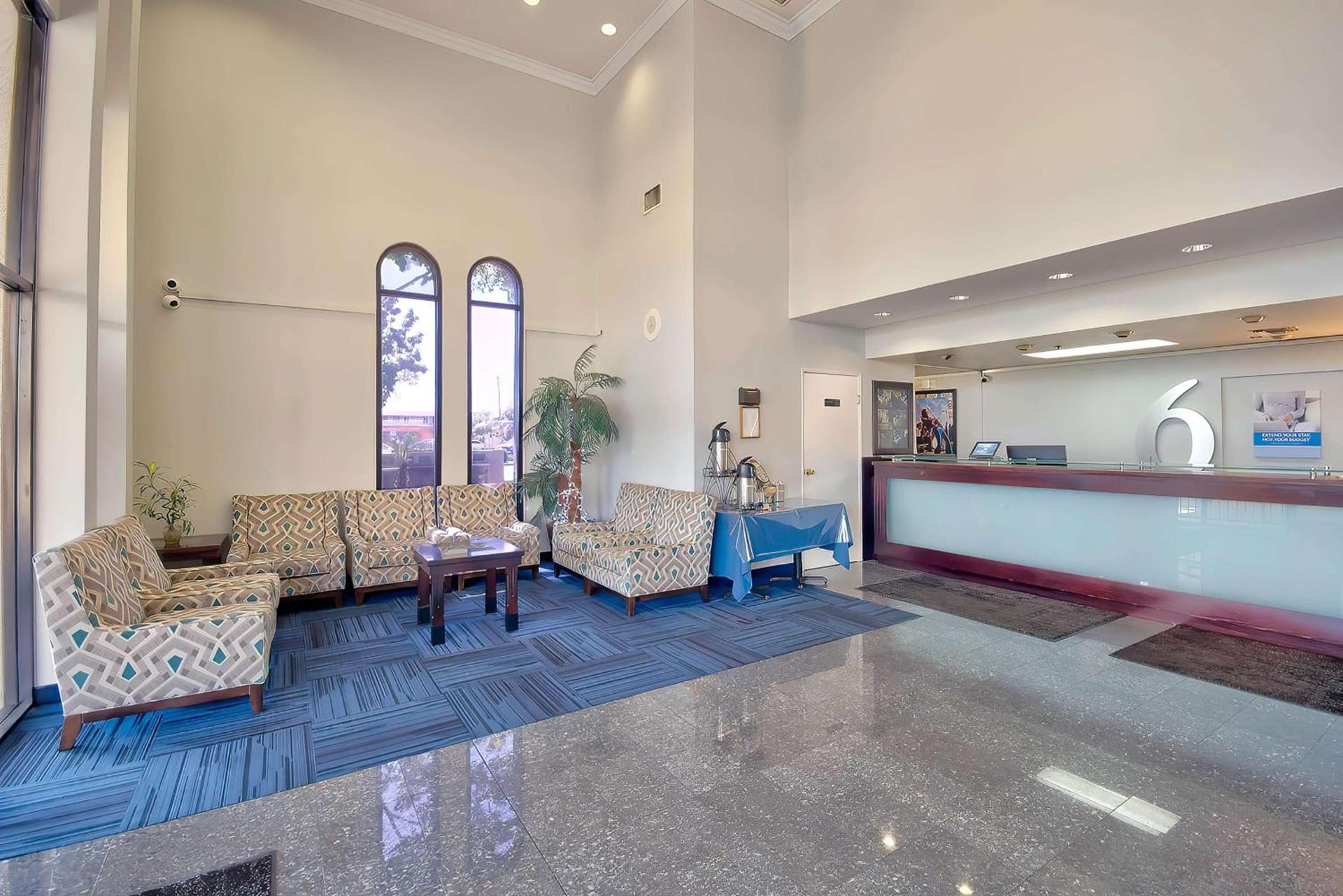 Studio 6 Suites Lawndale, CA South Bay photo 43