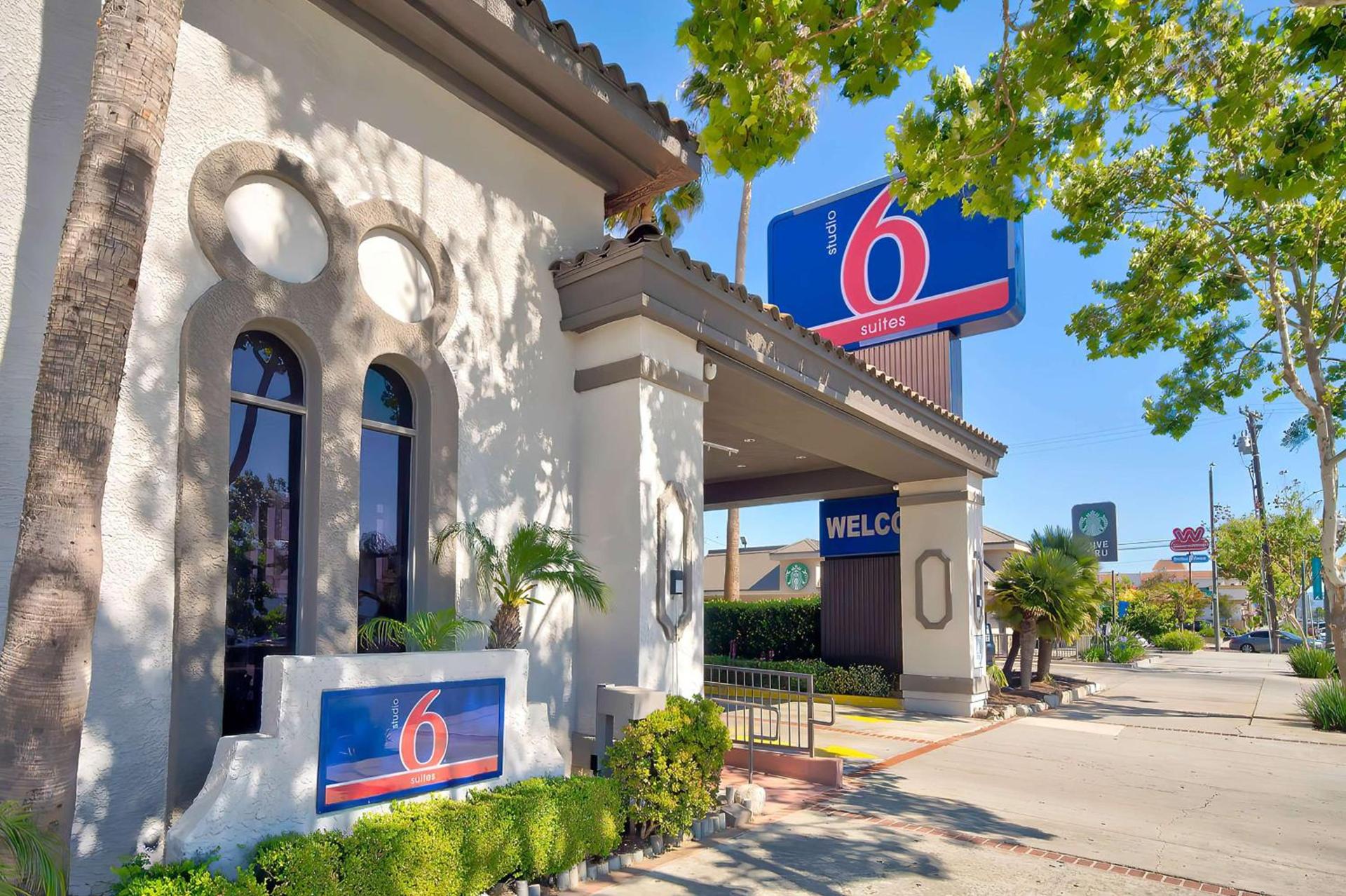 Studio 6 Suites Lawndale, CA South Bay photo 4