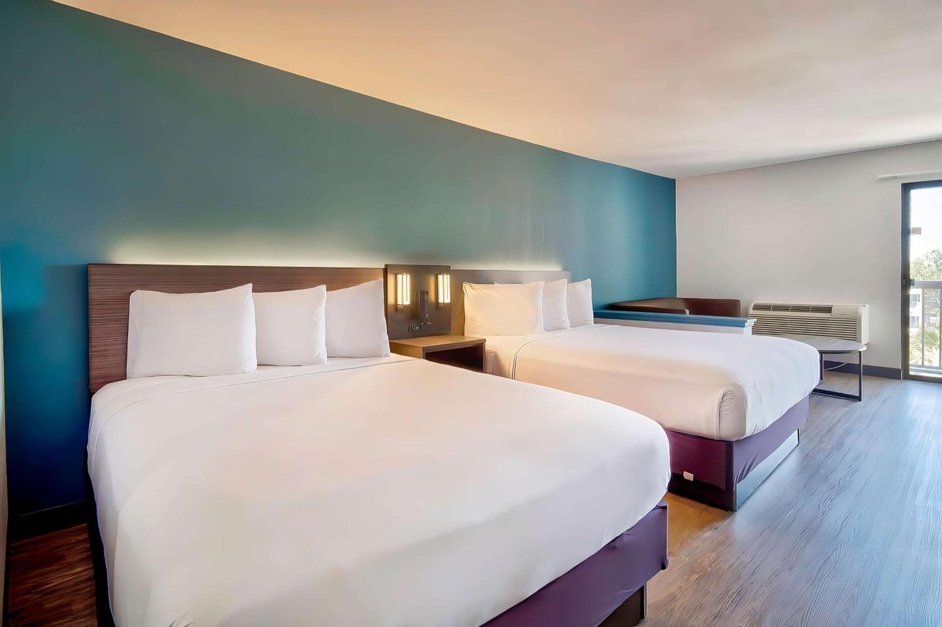 Studio 6 Suites Lawndale, CA South Bay photo 28