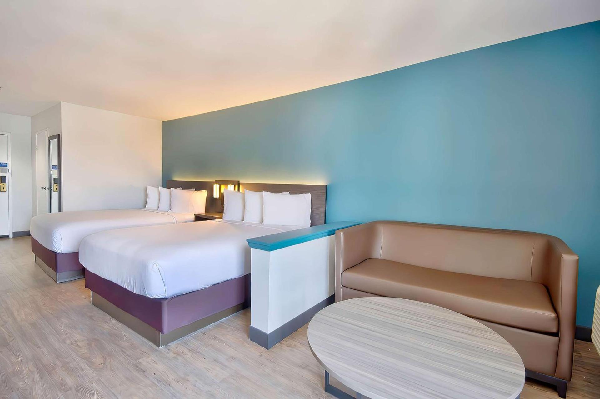 Studio 6 Suites Lawndale, CA South Bay photo 29