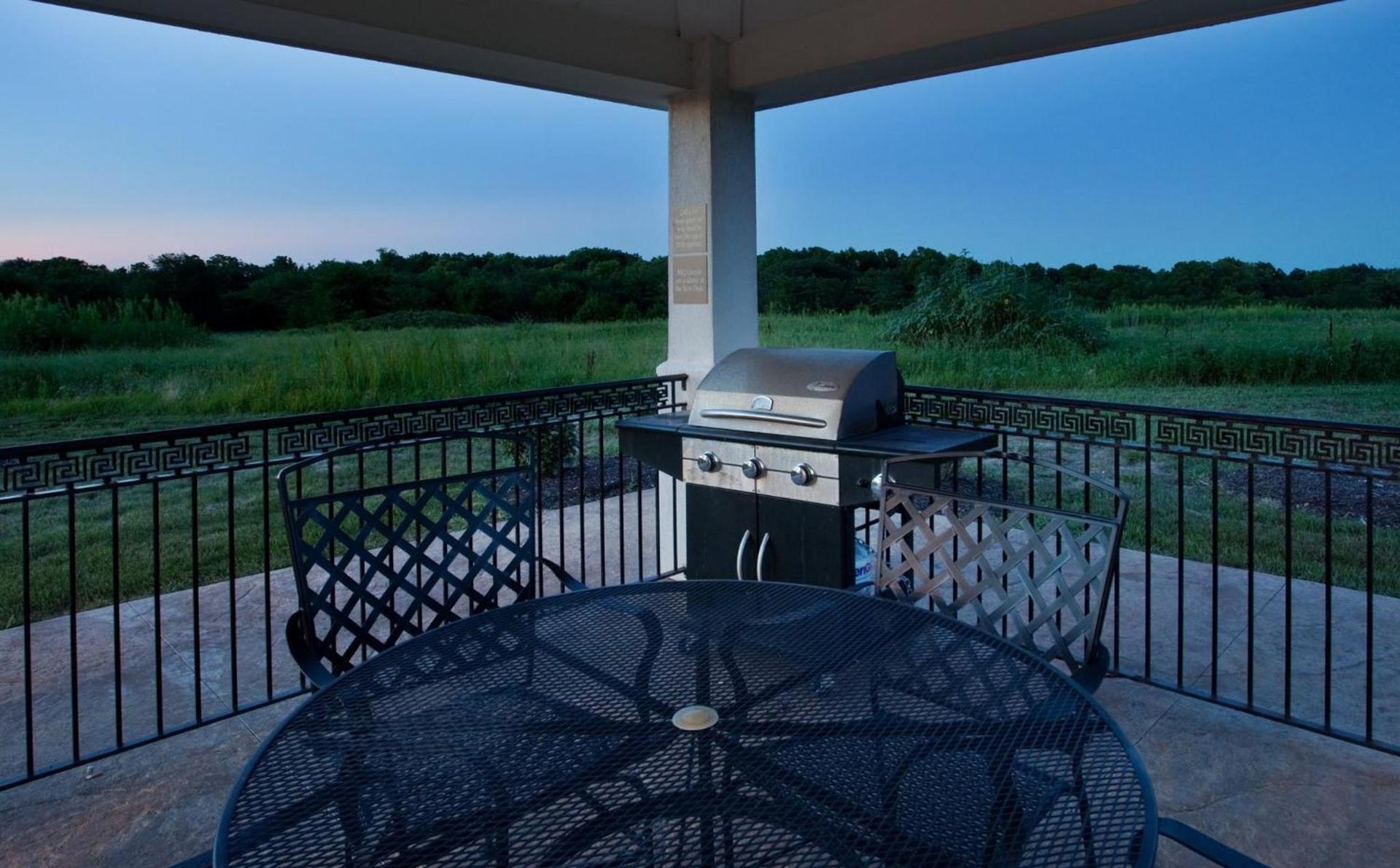 Candlewood Suites Olathe by IHG photo 4