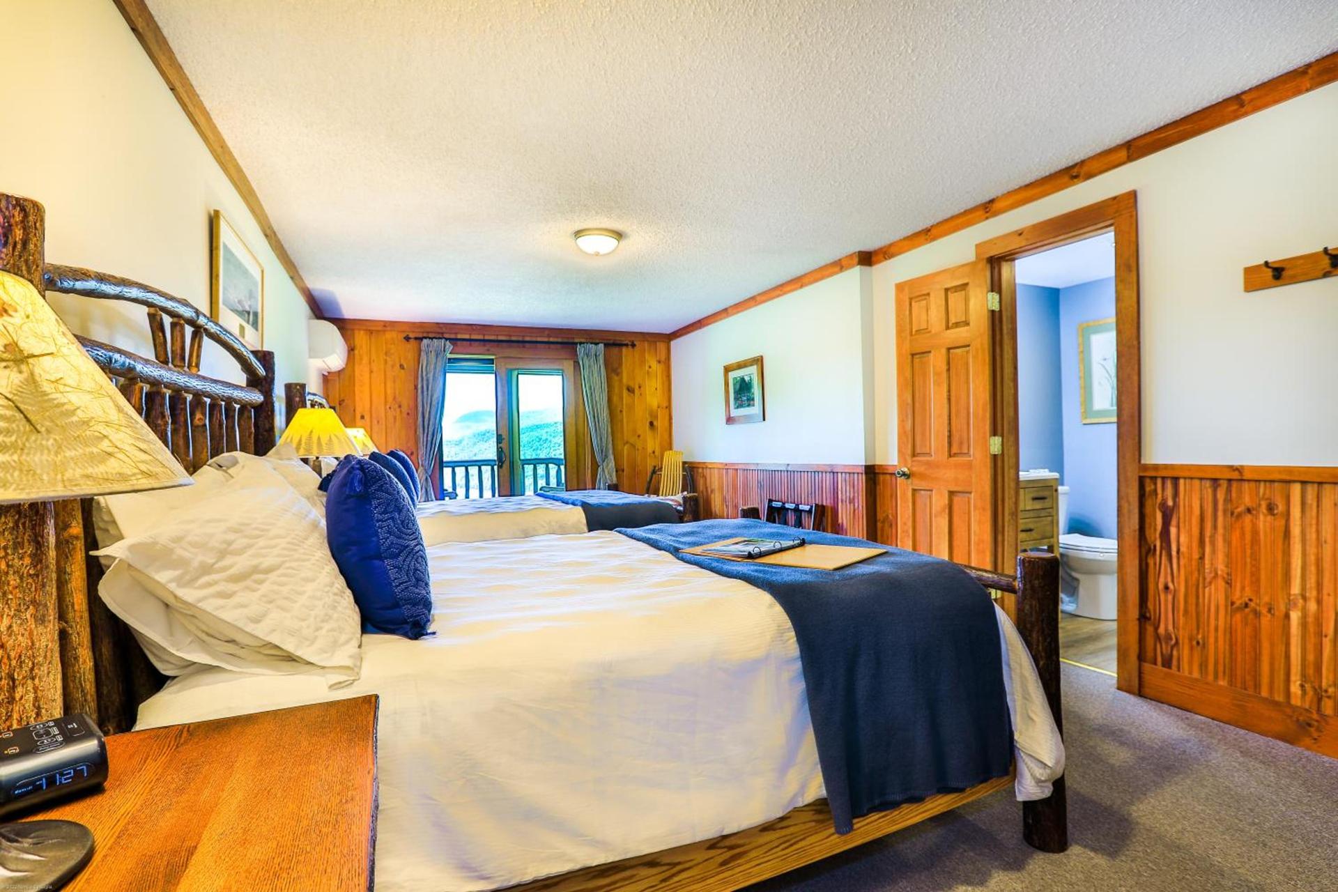 Garnet Hill Lodge photo 28