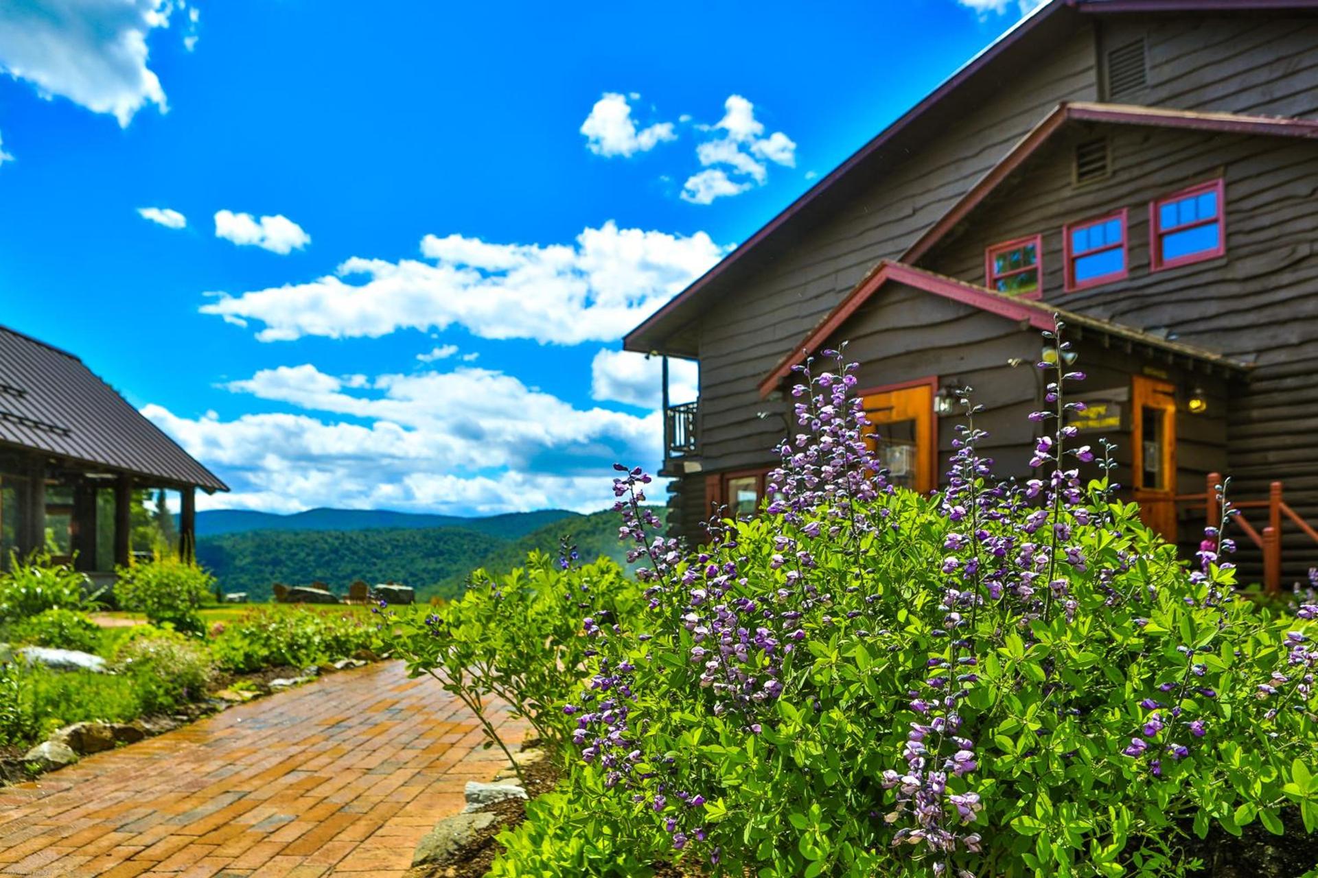 Garnet Hill Lodge photo 34