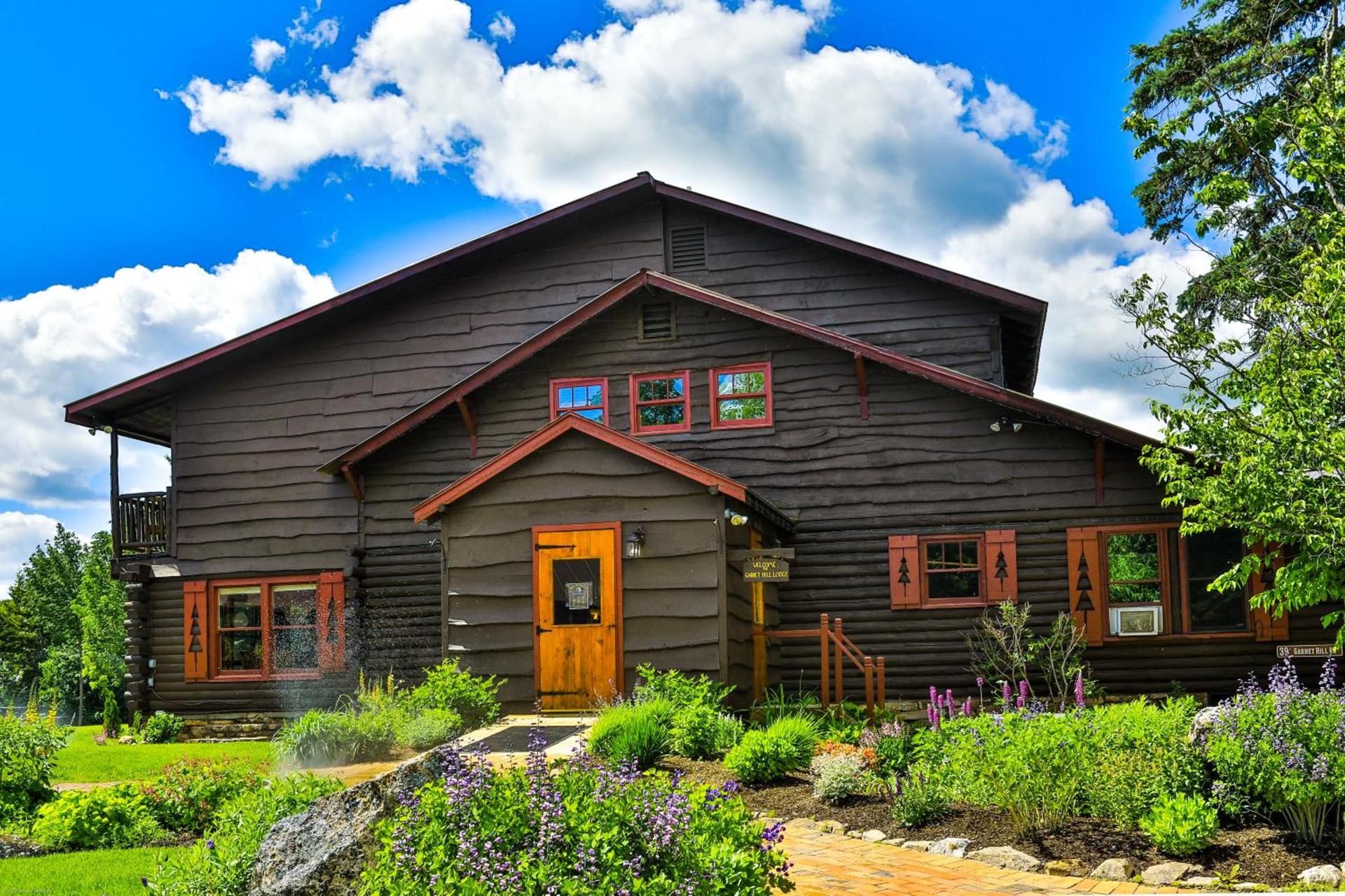 Garnet Hill Lodge photo 38