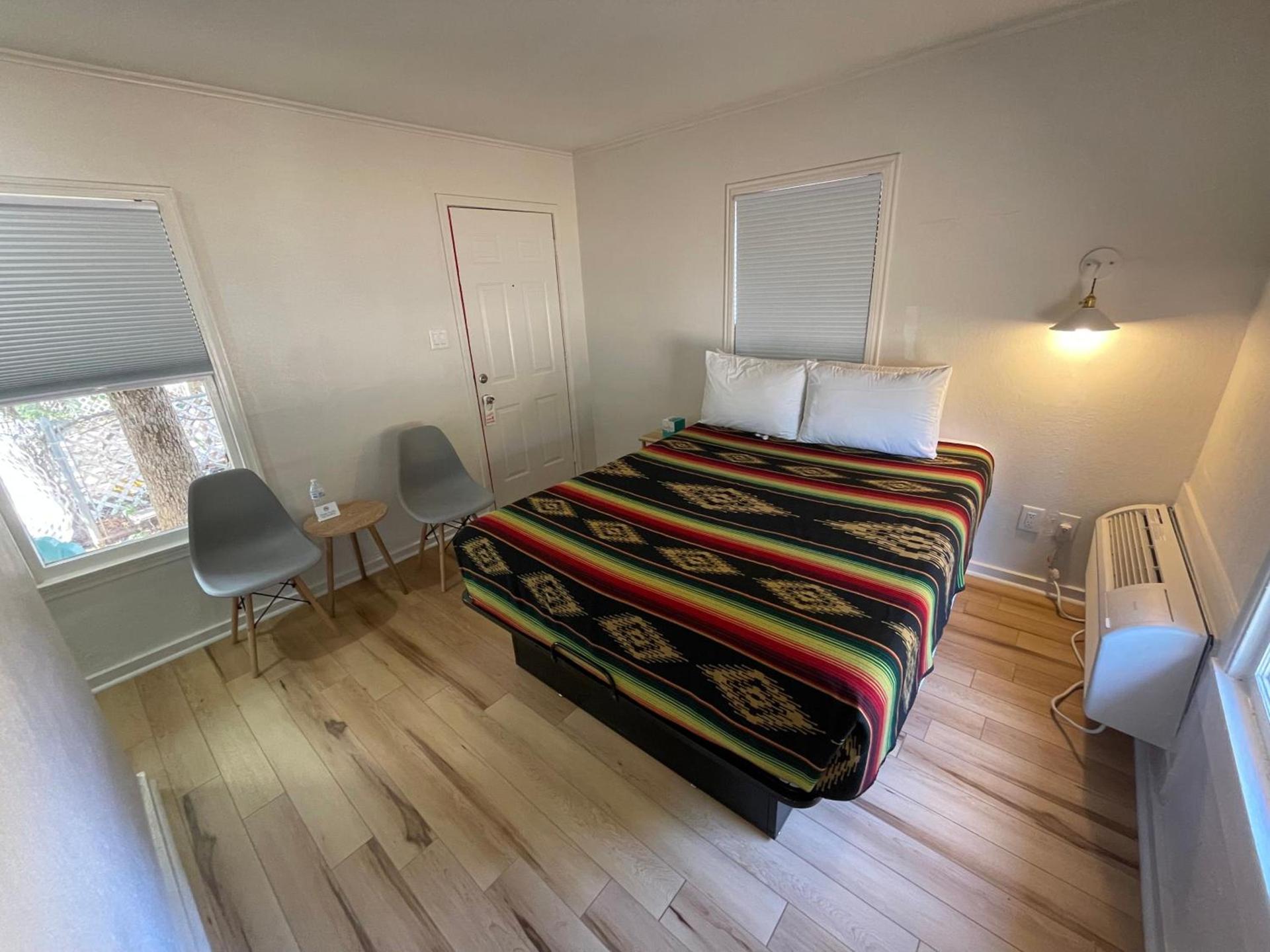 Frederick Motel photo 24