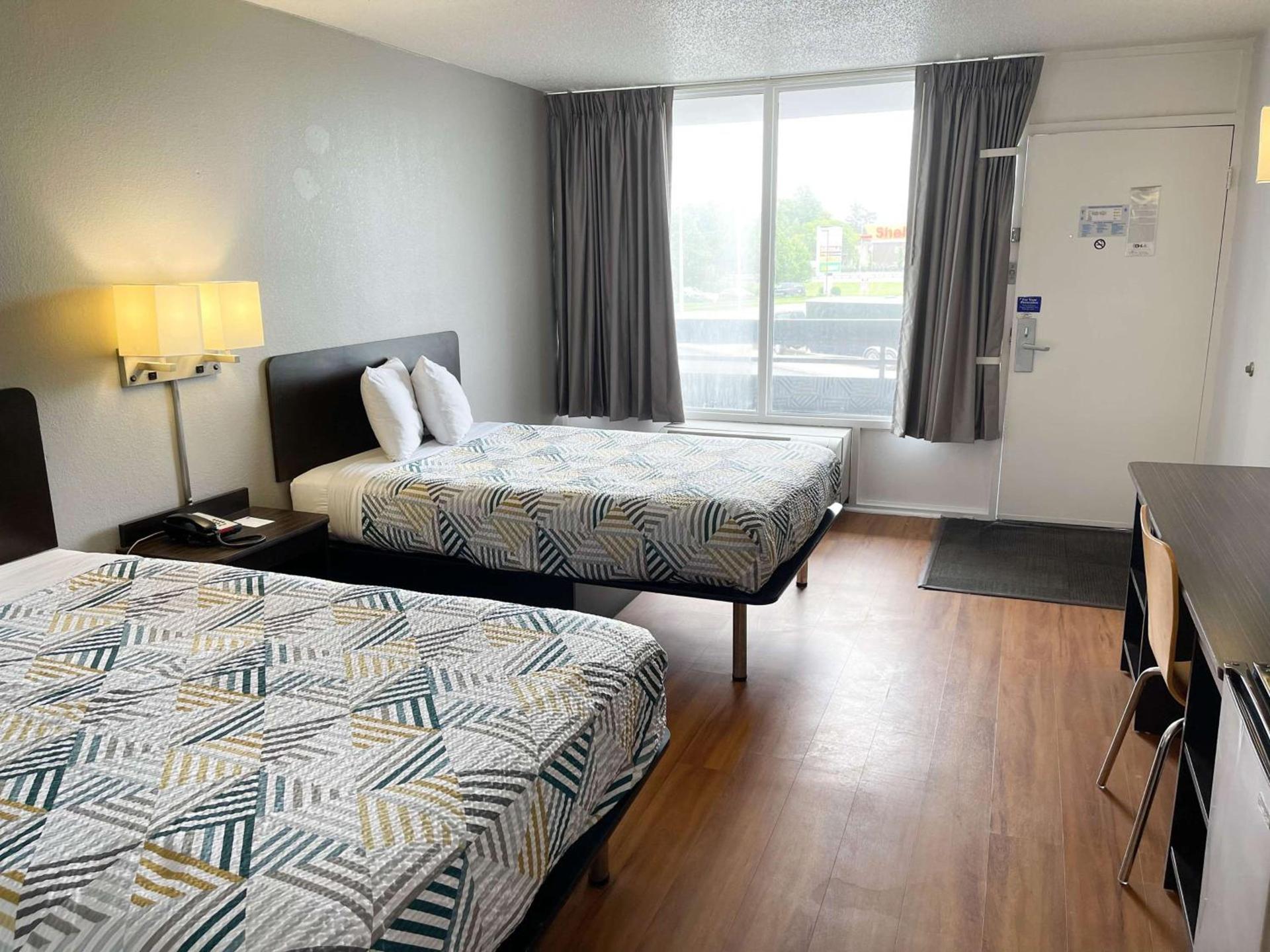 Motel 6-Troy, OH photo 3
