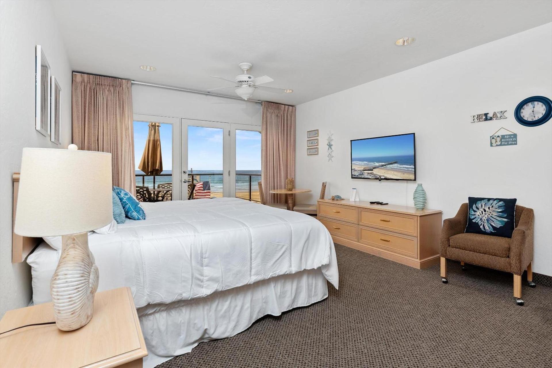 Beach House Inn & Suites photo 94