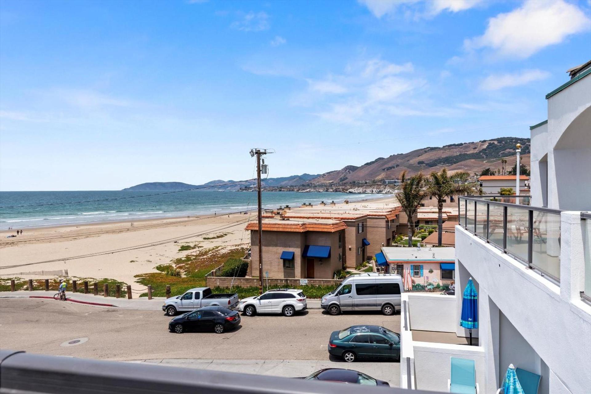 Beach House Inn & Suites photo 98