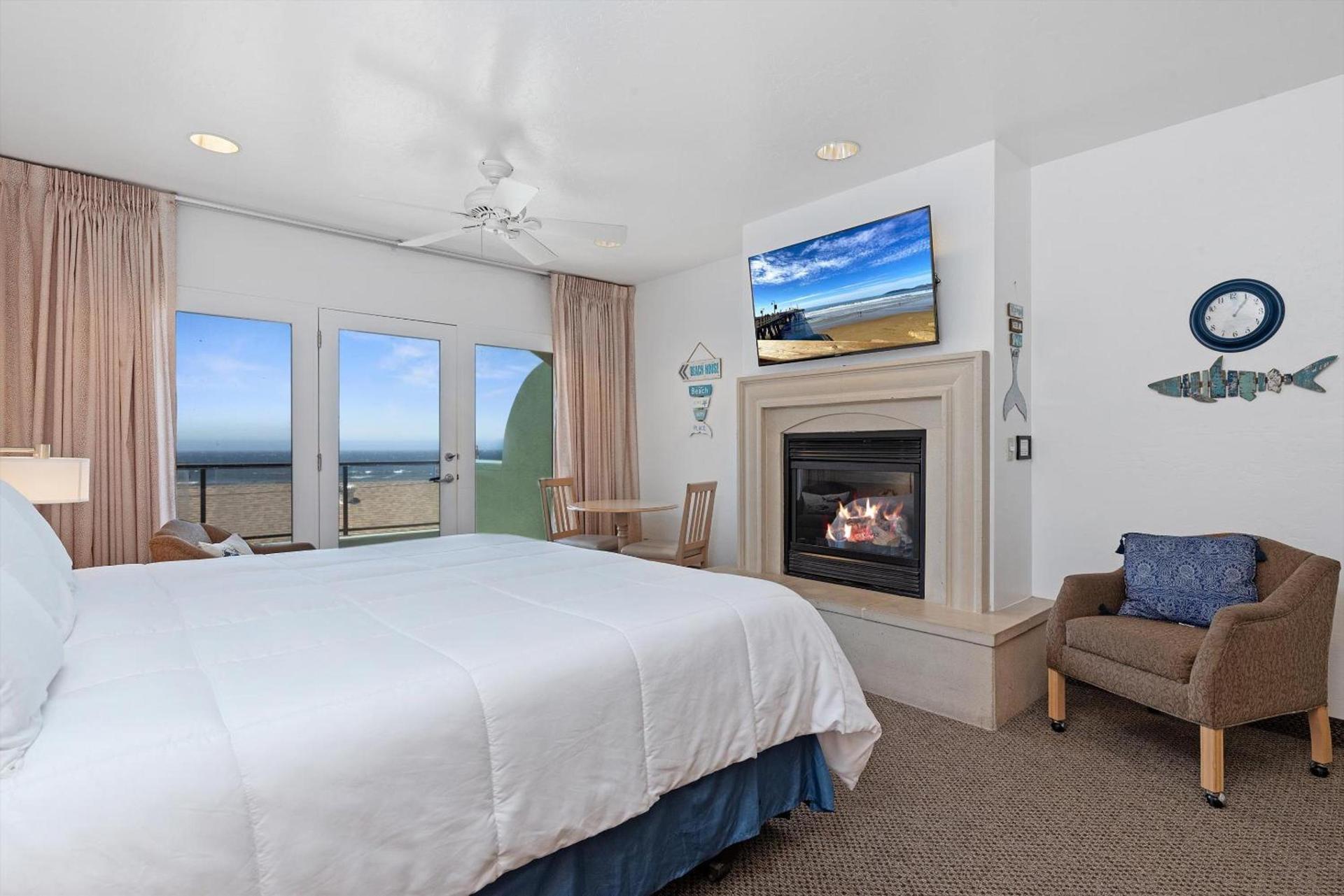 Beach House Inn & Suites photo 78