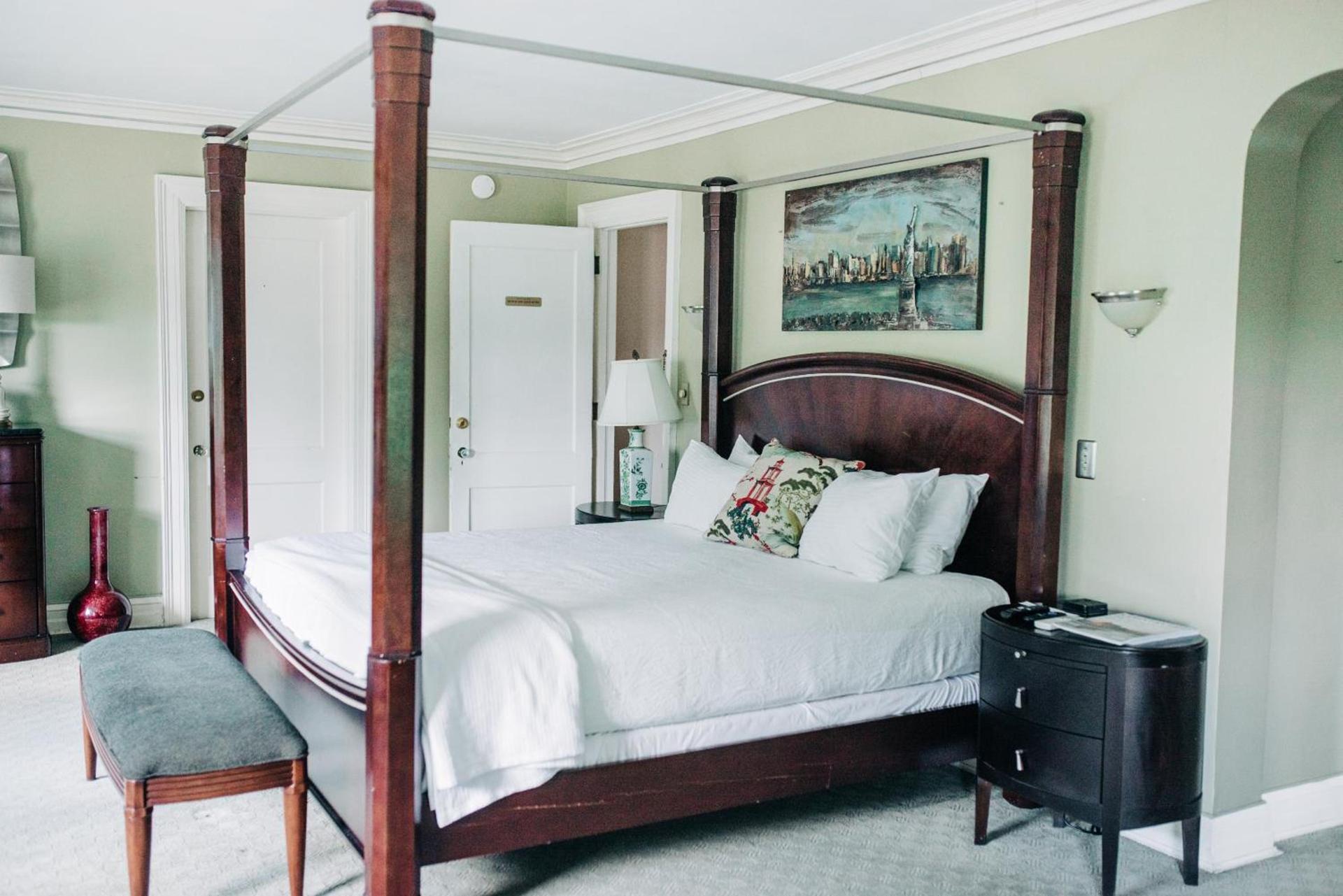 Benn Conger Inn photo 26
