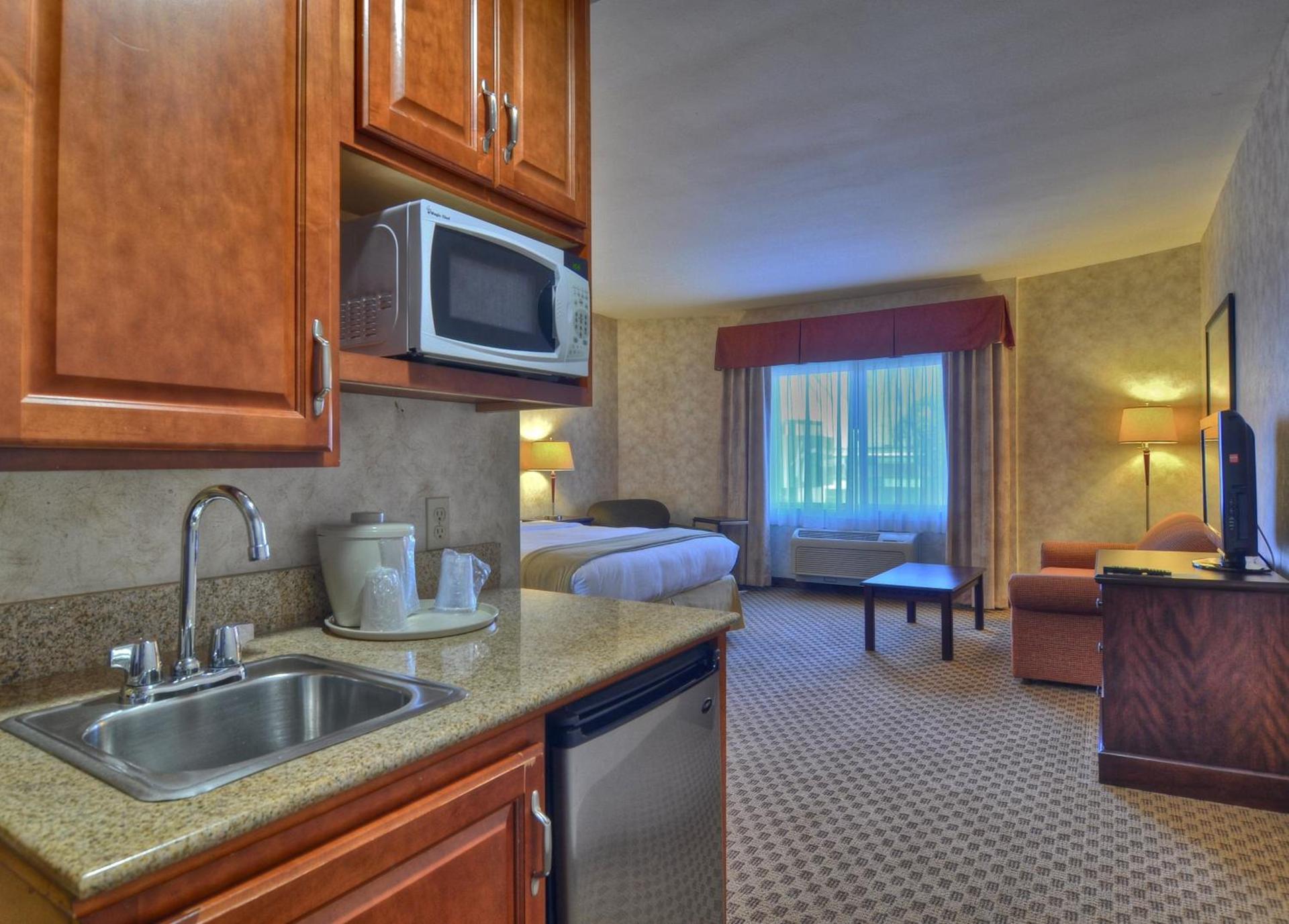 Holiday Inn Express San Diego South - Chula Vista by IHG photo 10