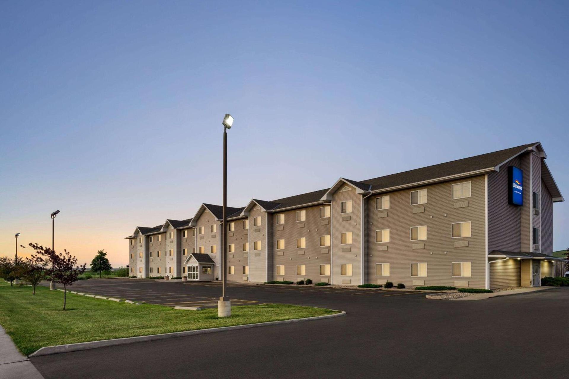 Baymont by Wyndham Fremont photo 11