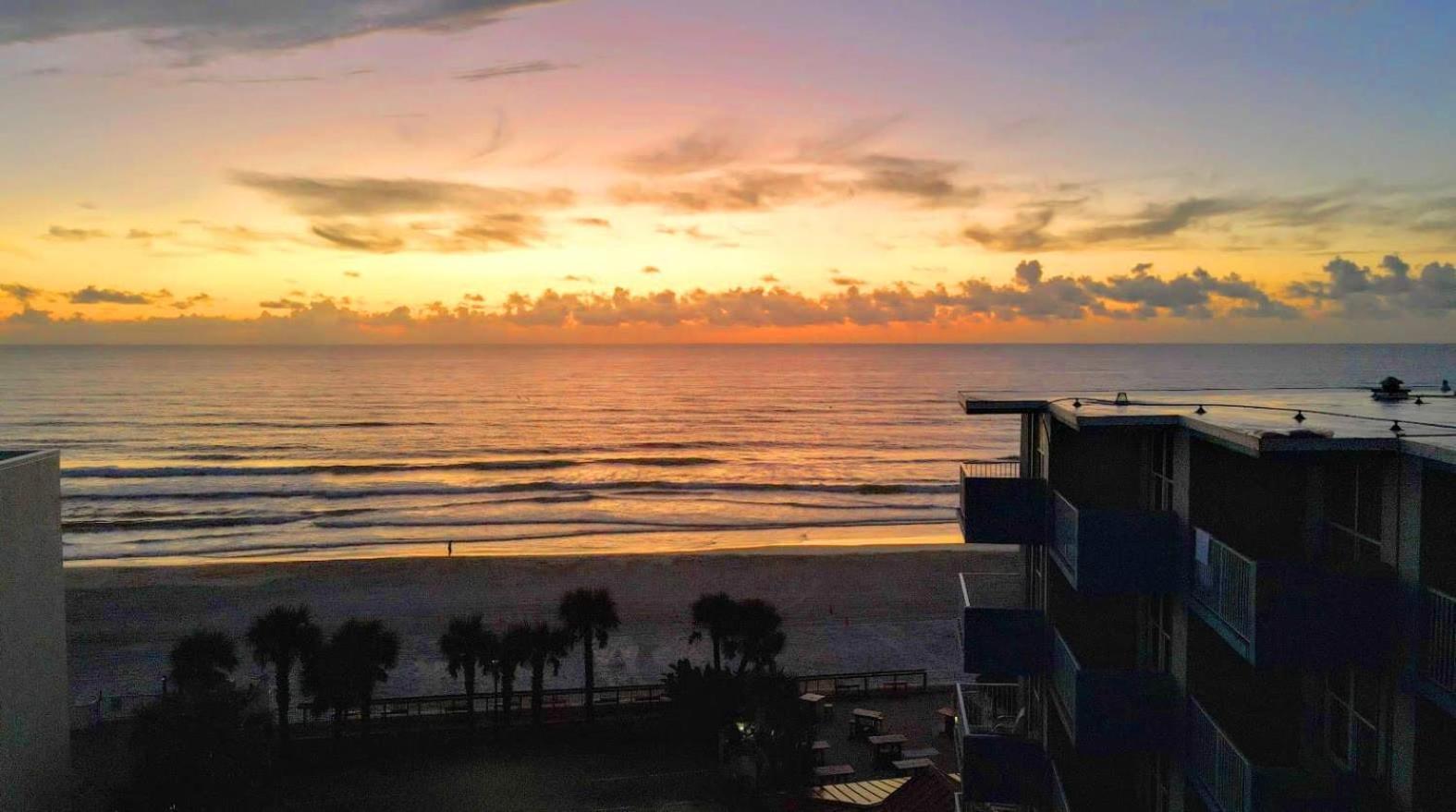 Fountain Beach Resort - Daytona Beach photo 37