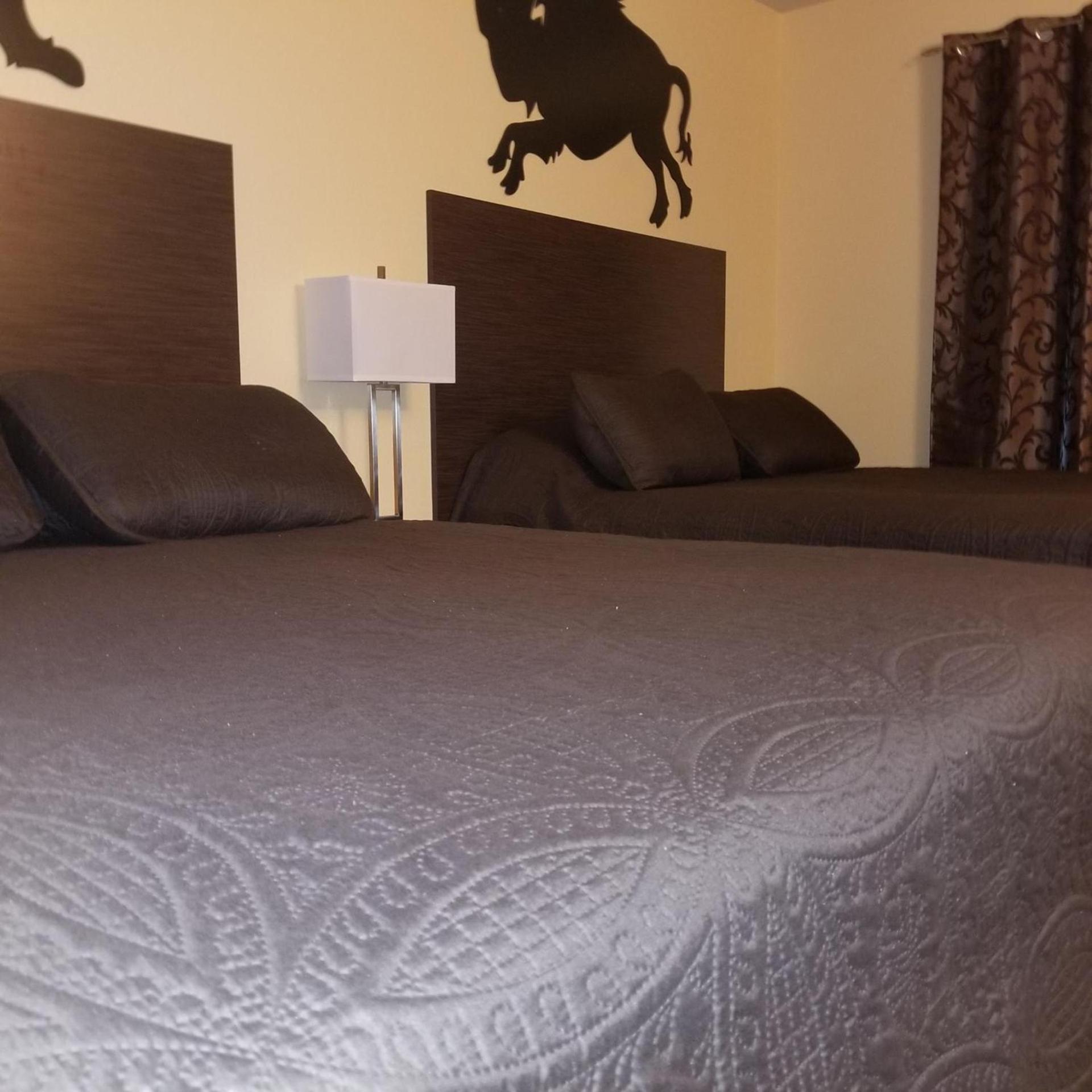 Frontier Lodge photo 13