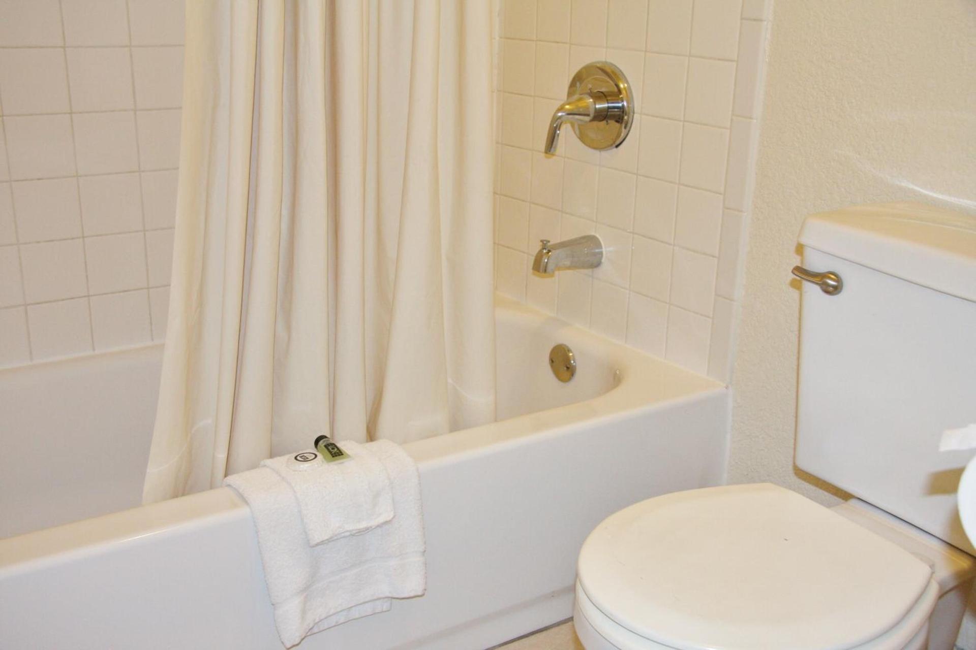 Premier Inns Metro photo 20
