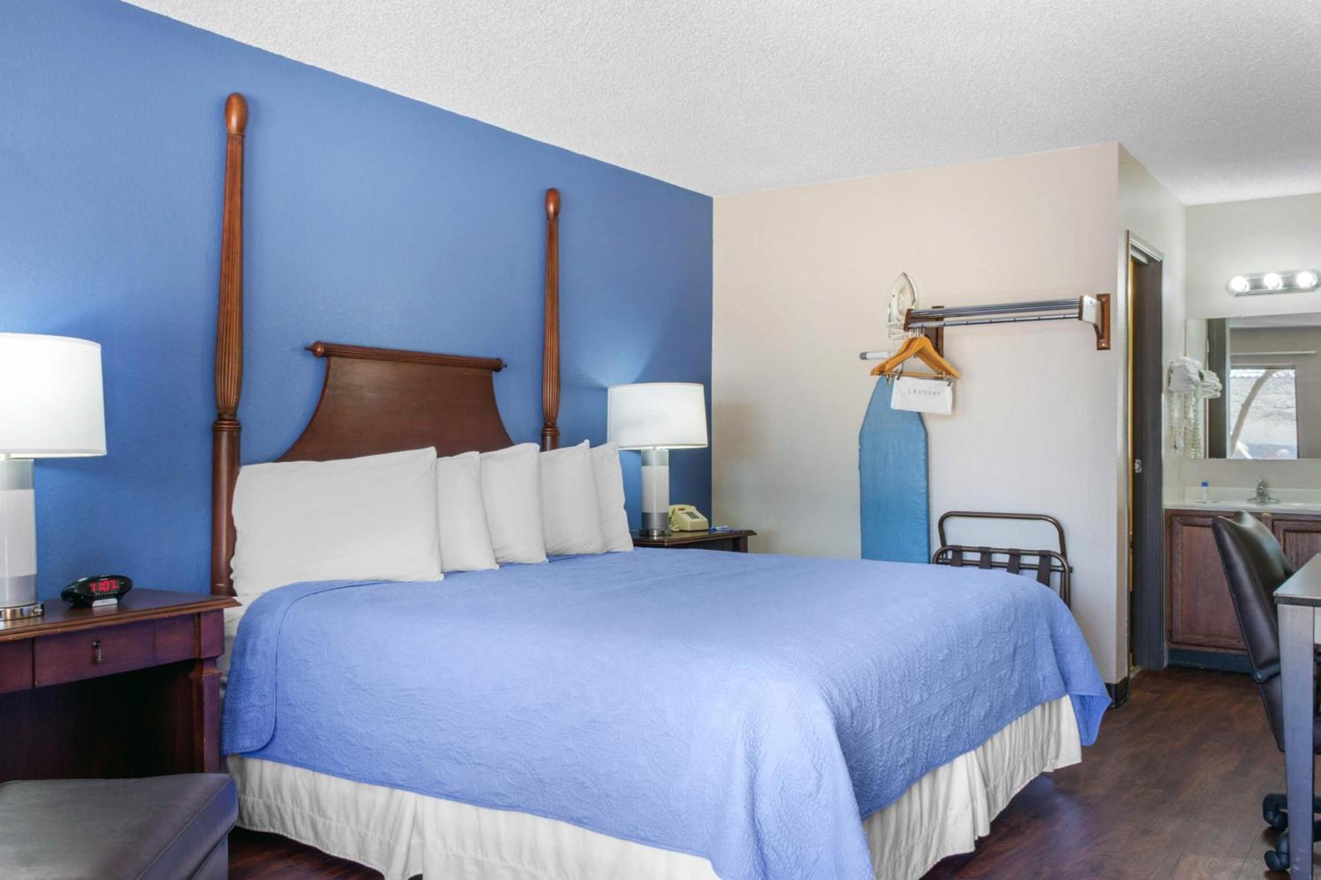 Rodeway Inn near Ft Huachuca photo 30