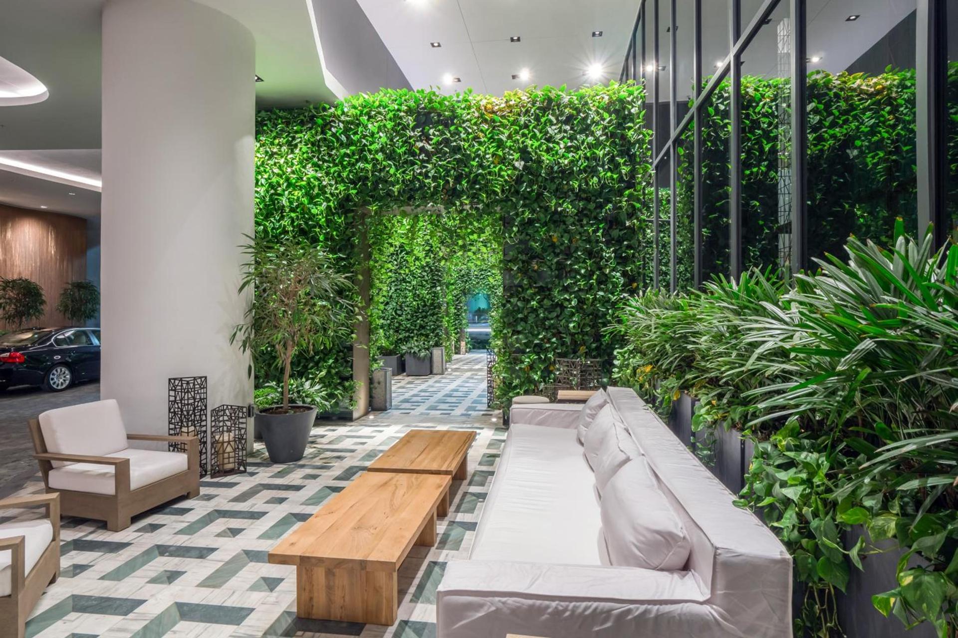 Suites at SLS Lux Brickell managed by CE photo 14