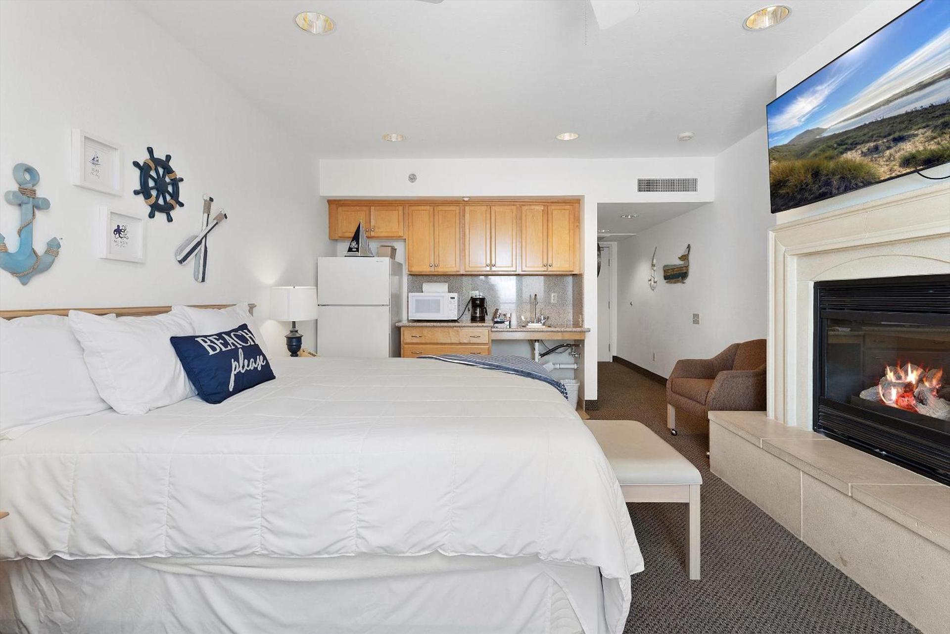 Beach House Inn & Suites photo 59