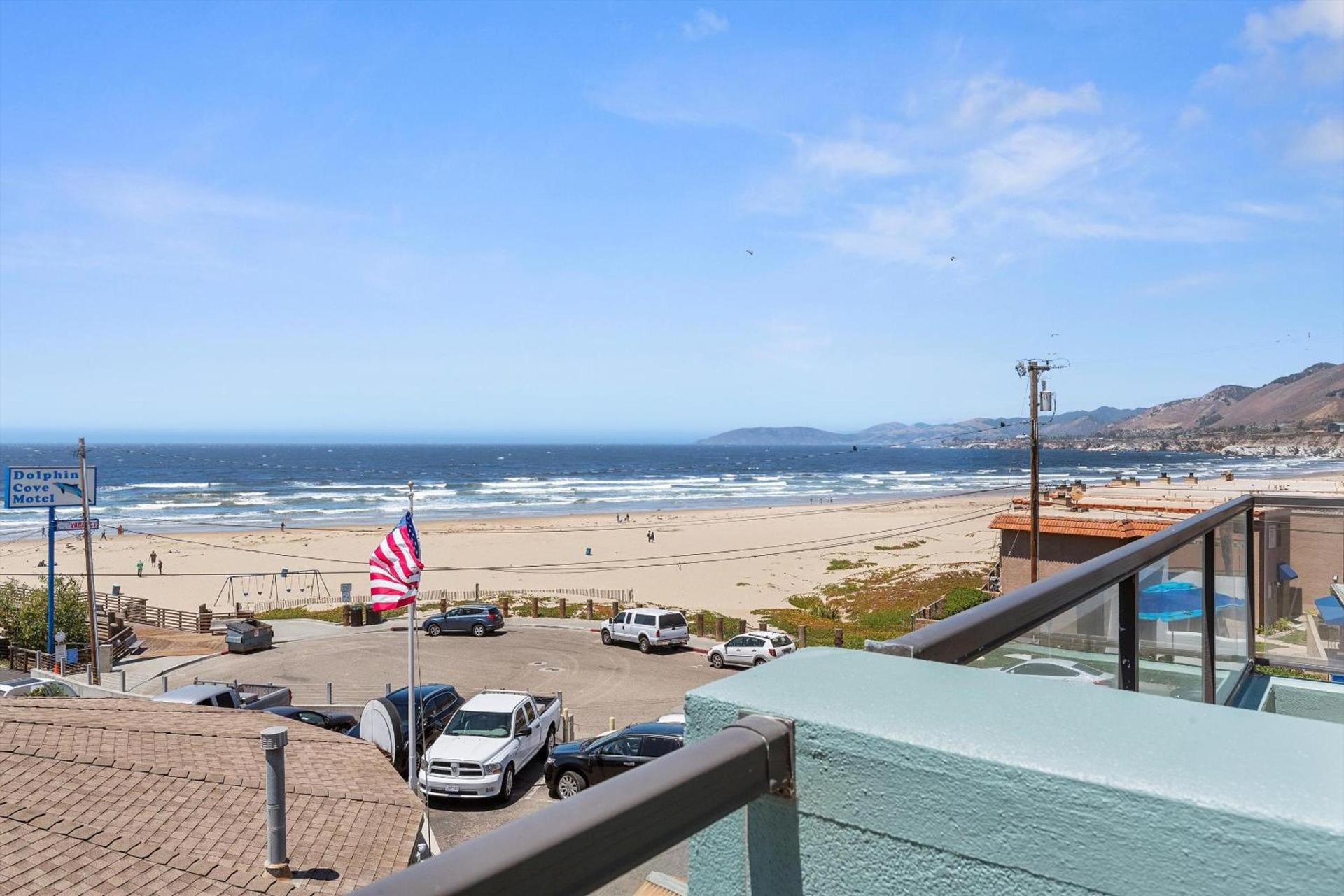 Beach House Inn & Suites photo 62