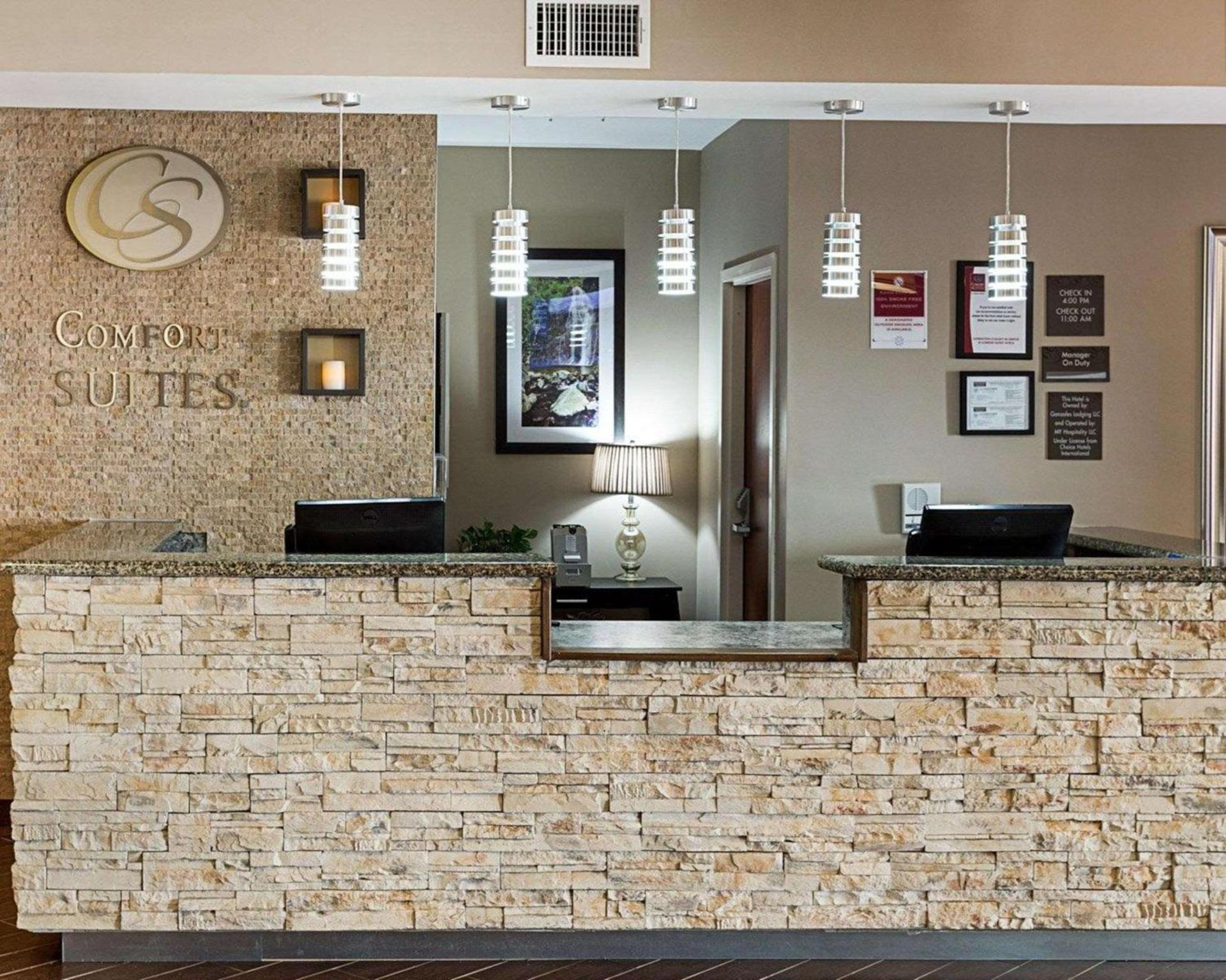 Comfort Suites near Tanger Outlet Mall photo 5