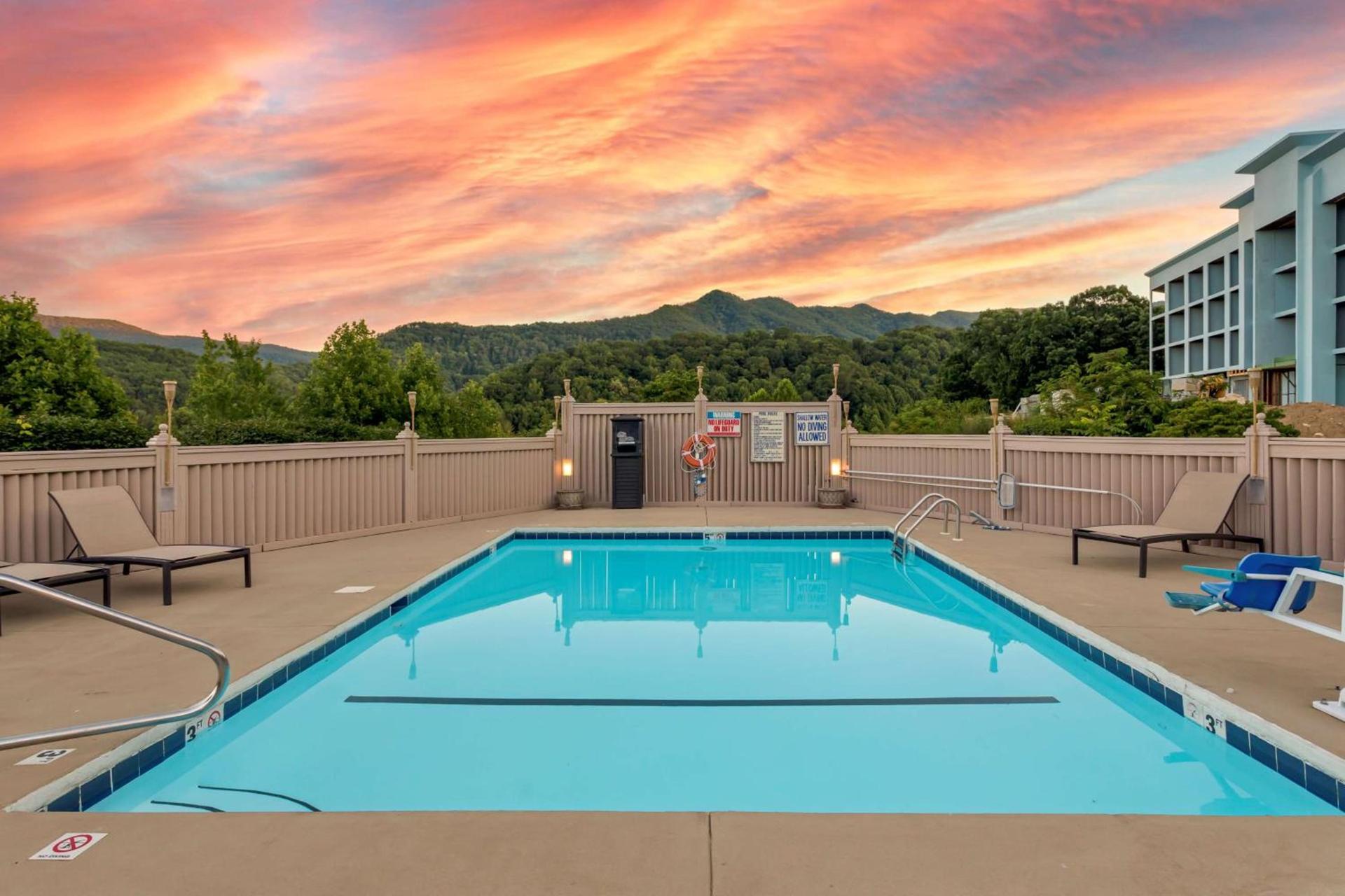 Best Western Smoky Mountain Inn photo 30