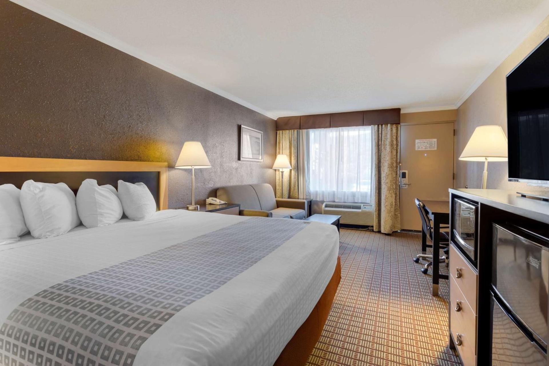 Best Western Smoky Mountain Inn photo 2