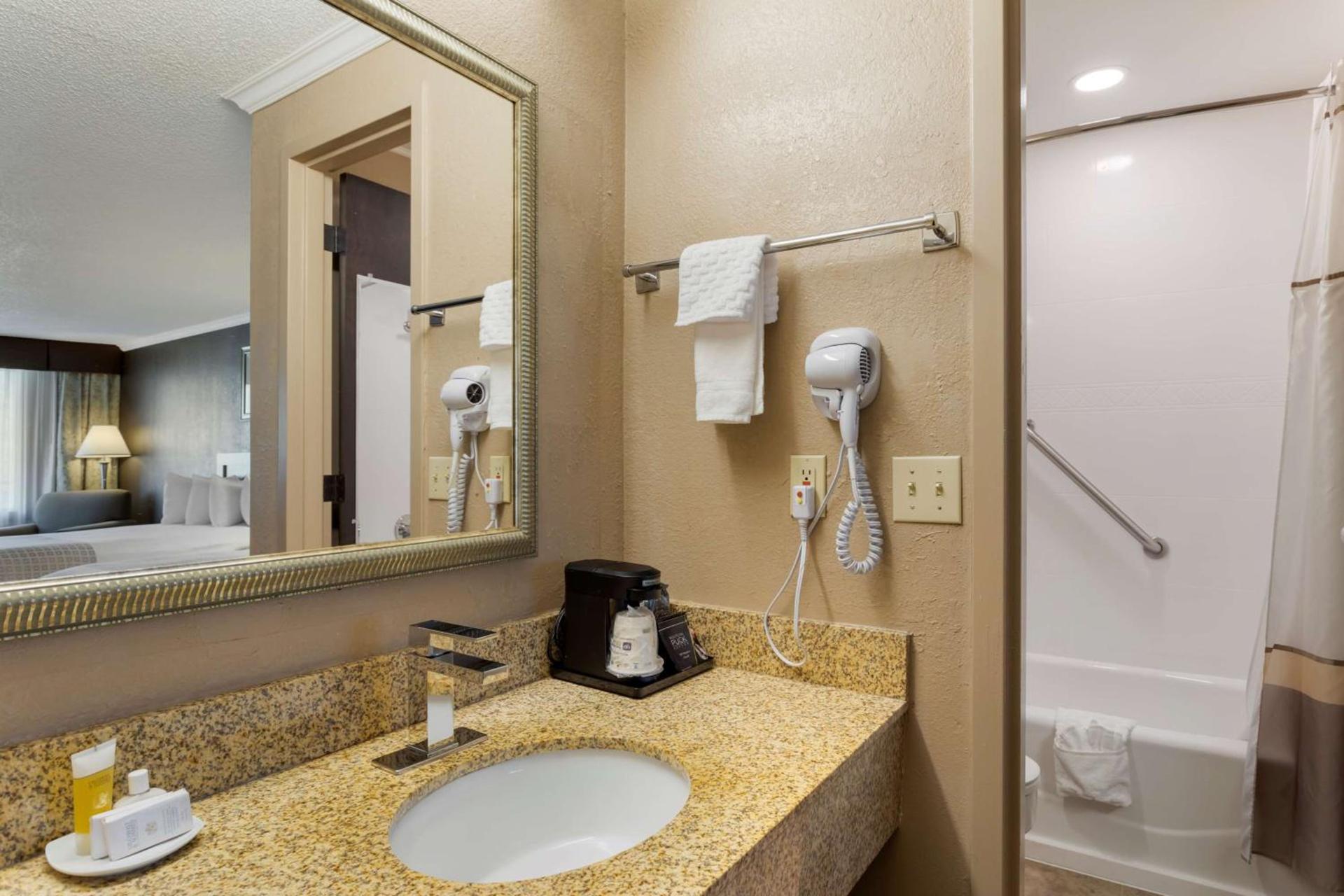 Best Western Smoky Mountain Inn photo 23