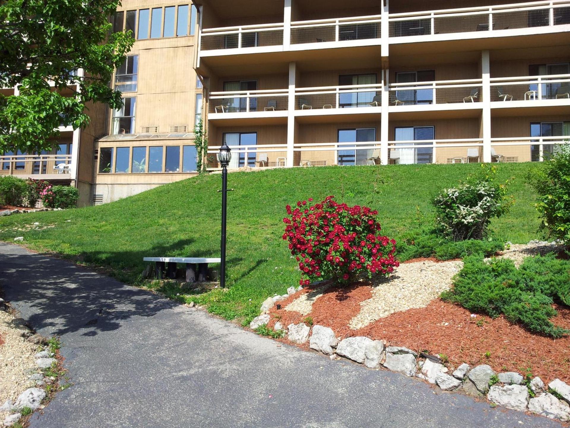 Inn at Grand Glaize photo 46