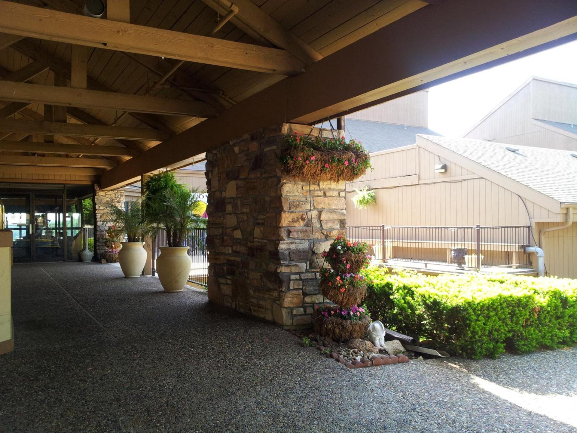 Inn at Grand Glaize photo 47