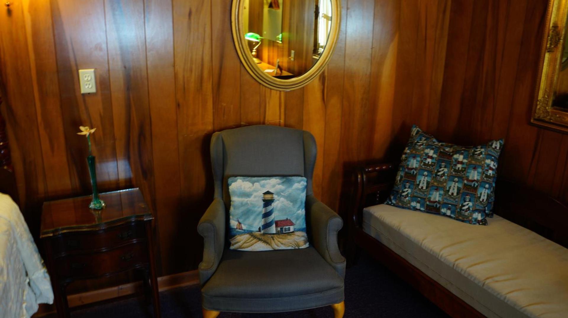 Harbor Haus Inn & Suites photo 28