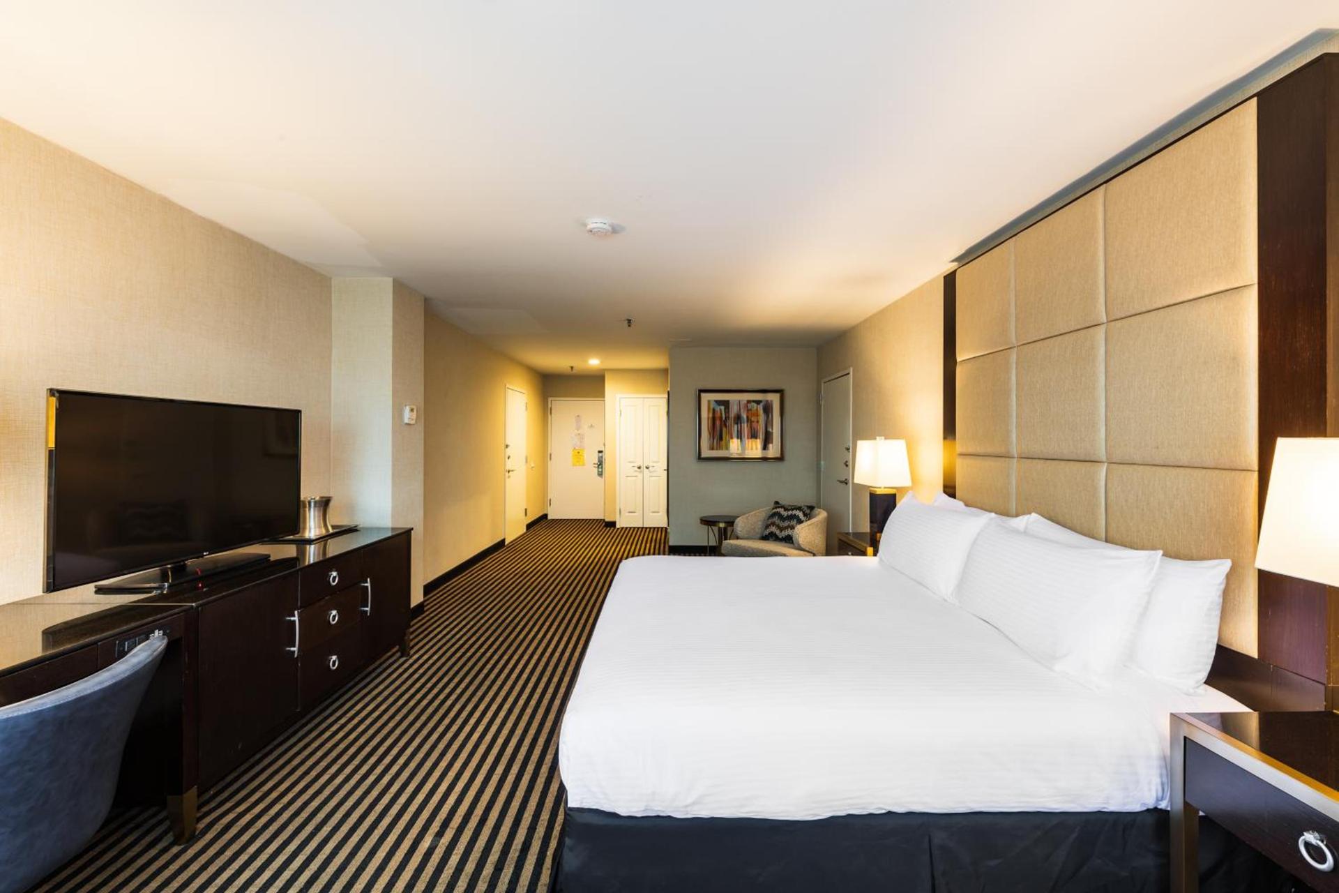 APA Hotel Woodbridge photo 13