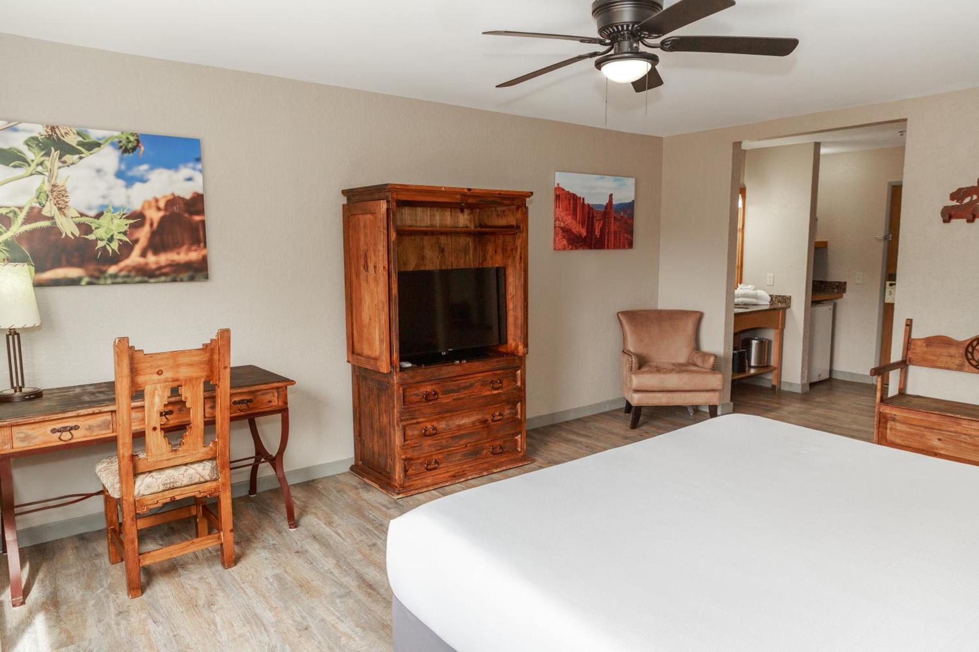 Aarchway Inn photo 48