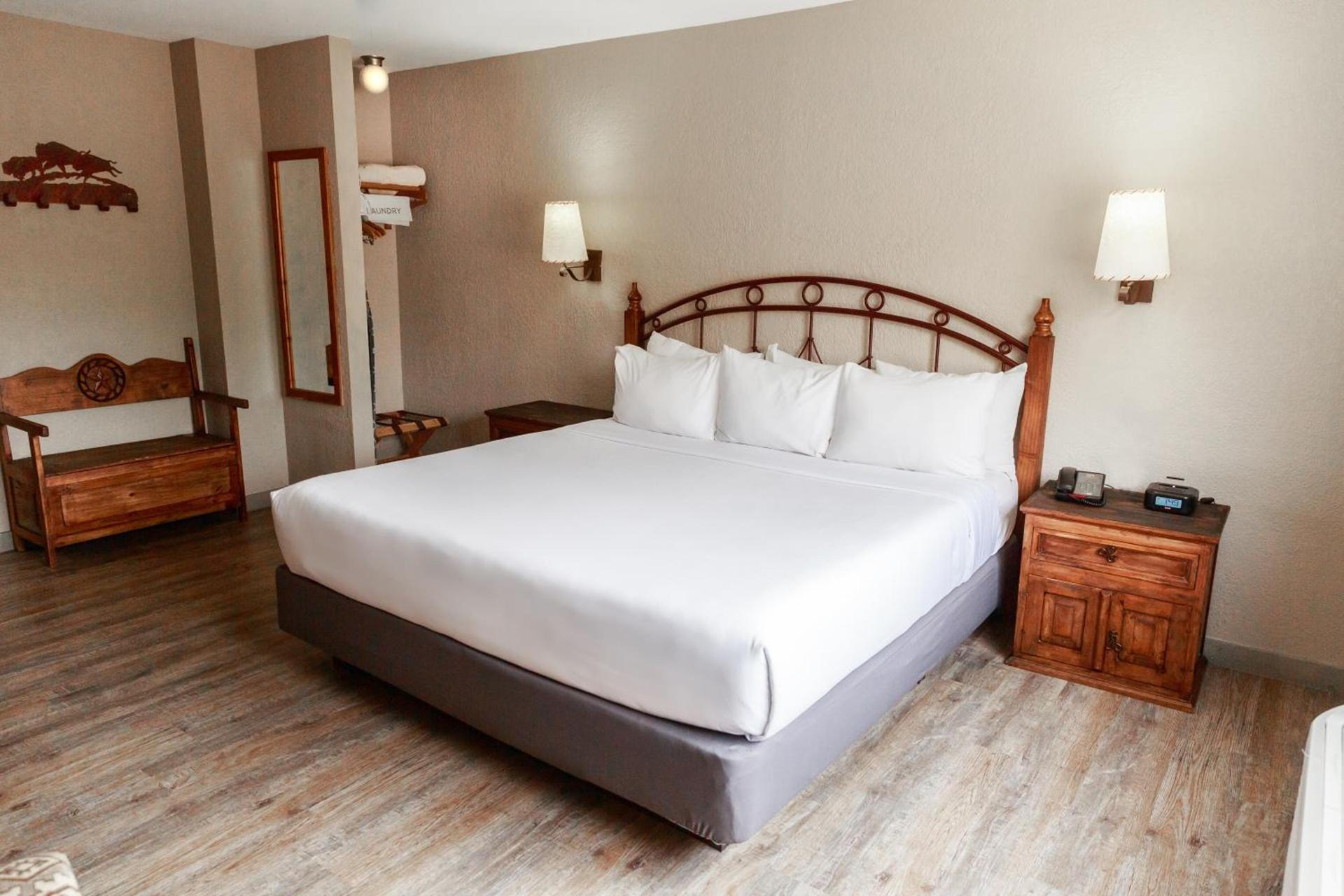 Aarchway Inn photo 58