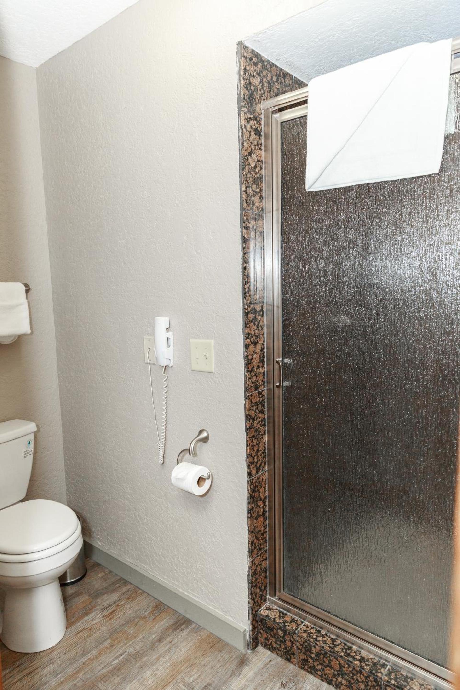 Aarchway Inn photo 46