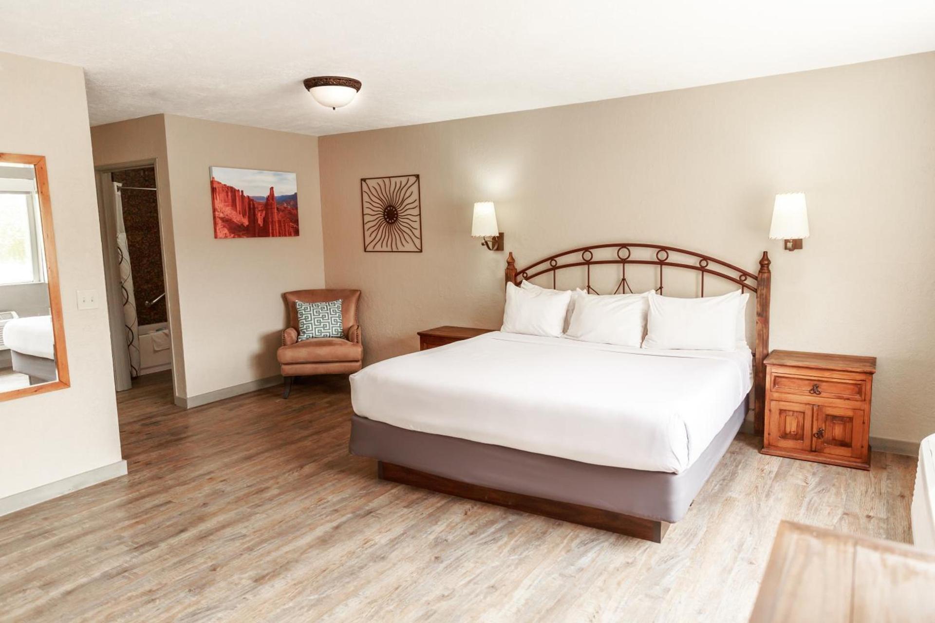 Aarchway Inn photo 52