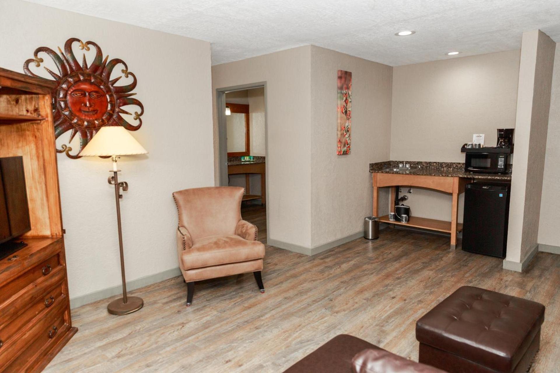 Aarchway Inn photo 28