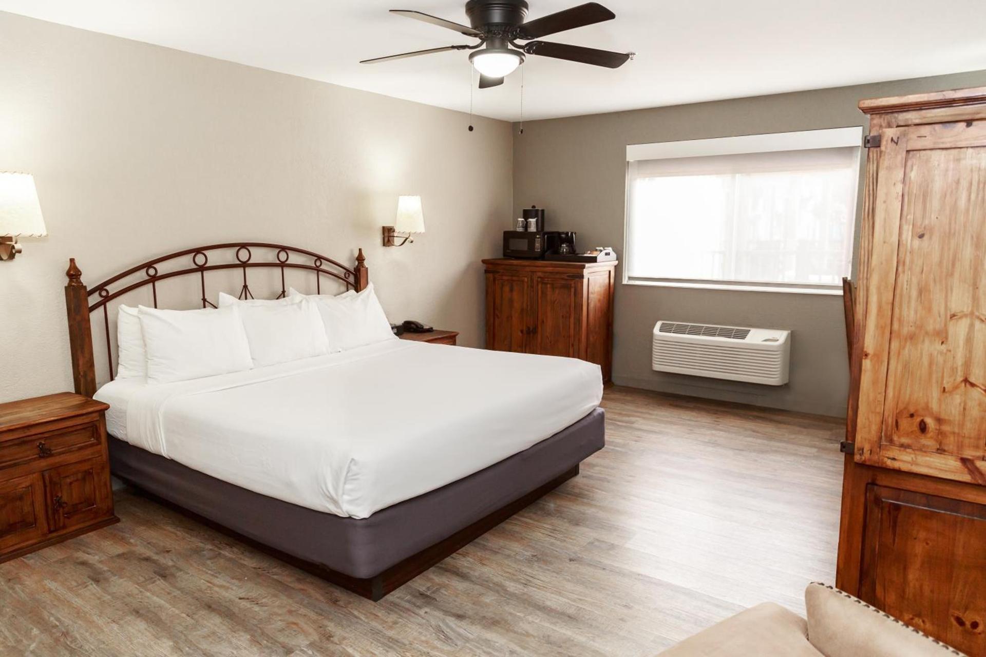 Aarchway Inn photo 25