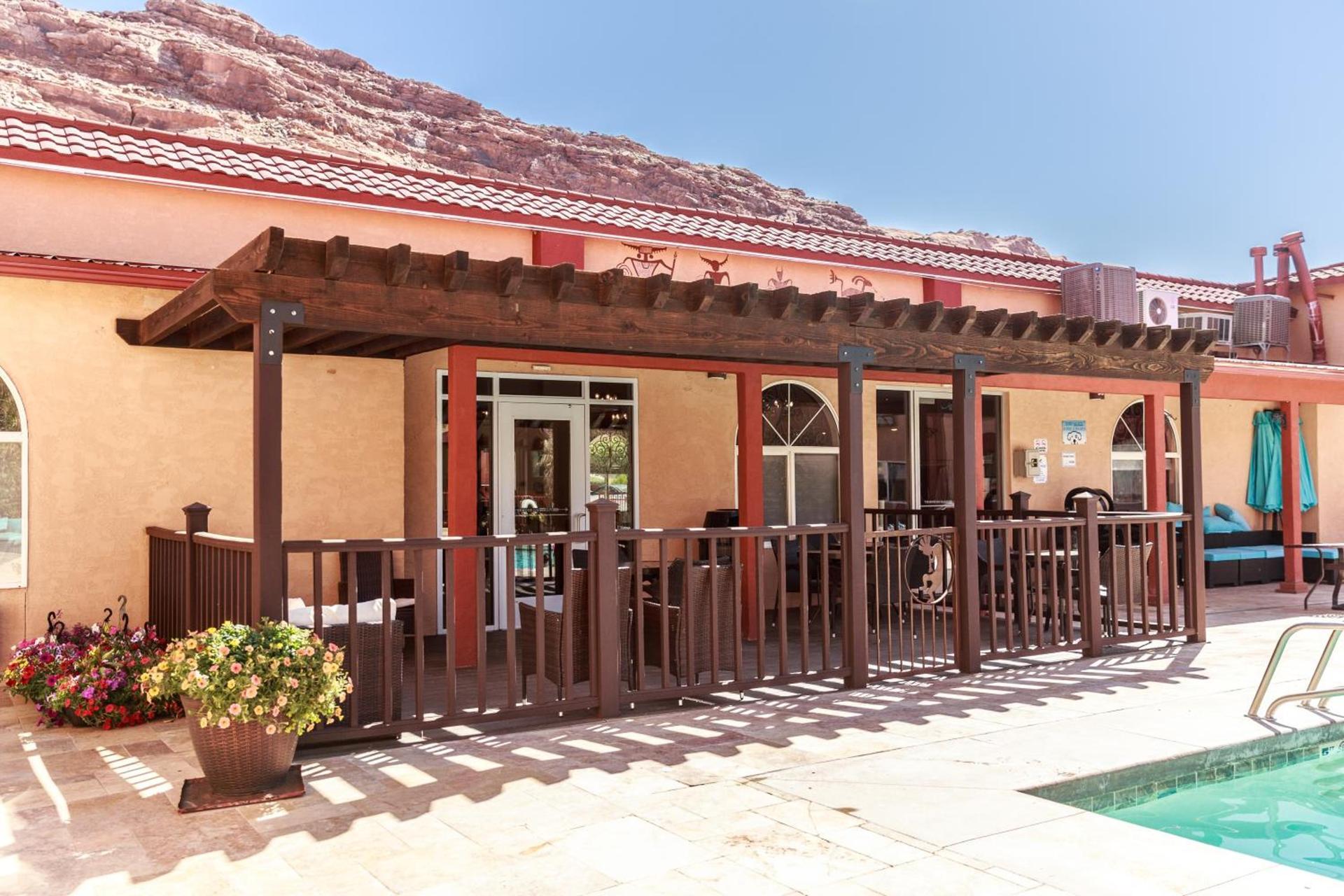 Aarchway Inn photo 35