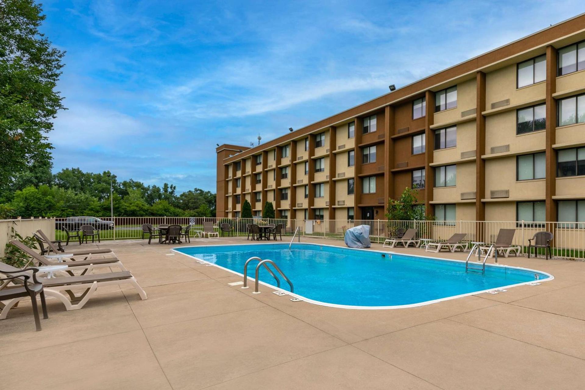 Best Western Northwest Indiana Inn photo 24