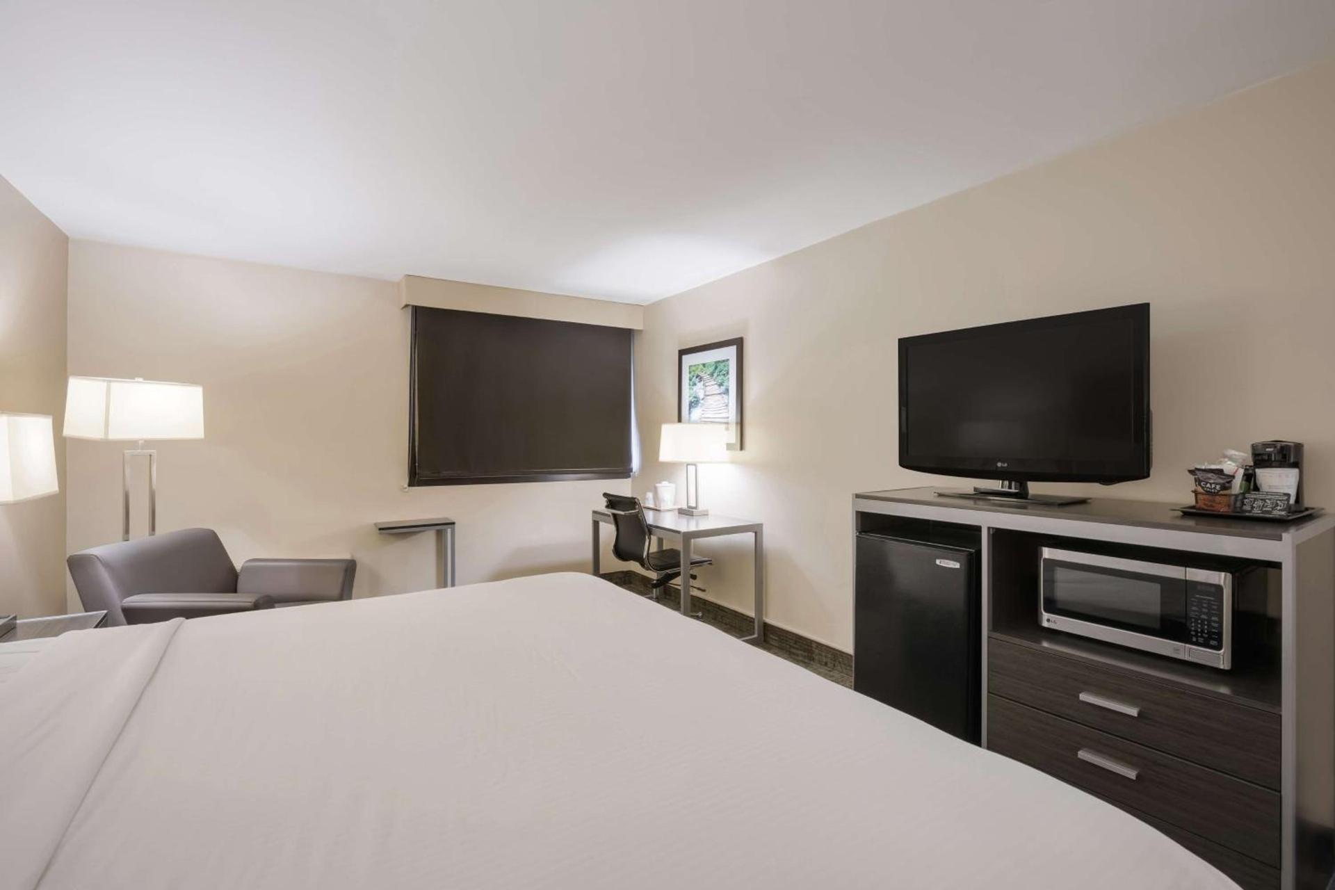 Best Western Northwest Indiana Inn photo 13