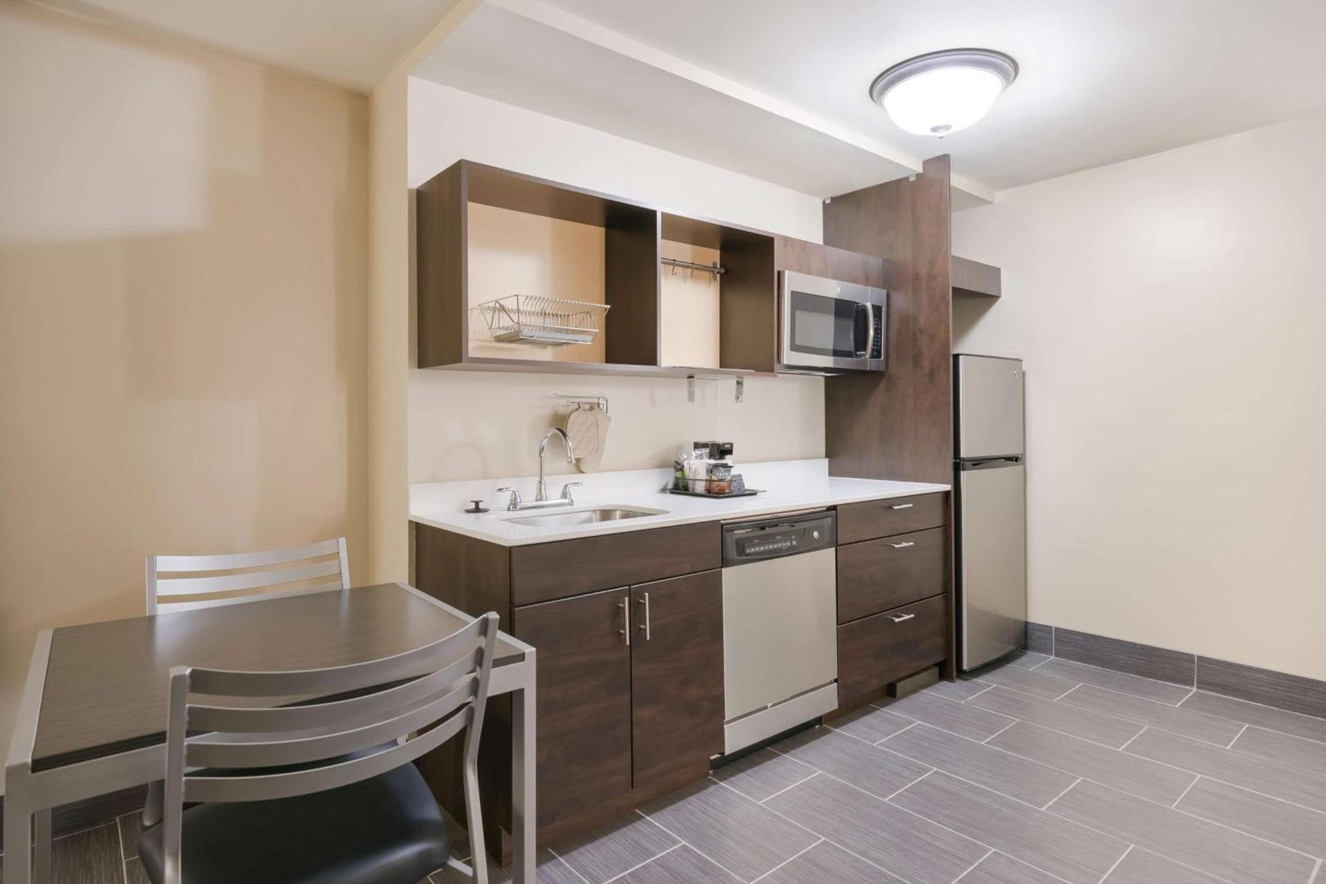 Best Western Northwest Indiana Inn photo 21