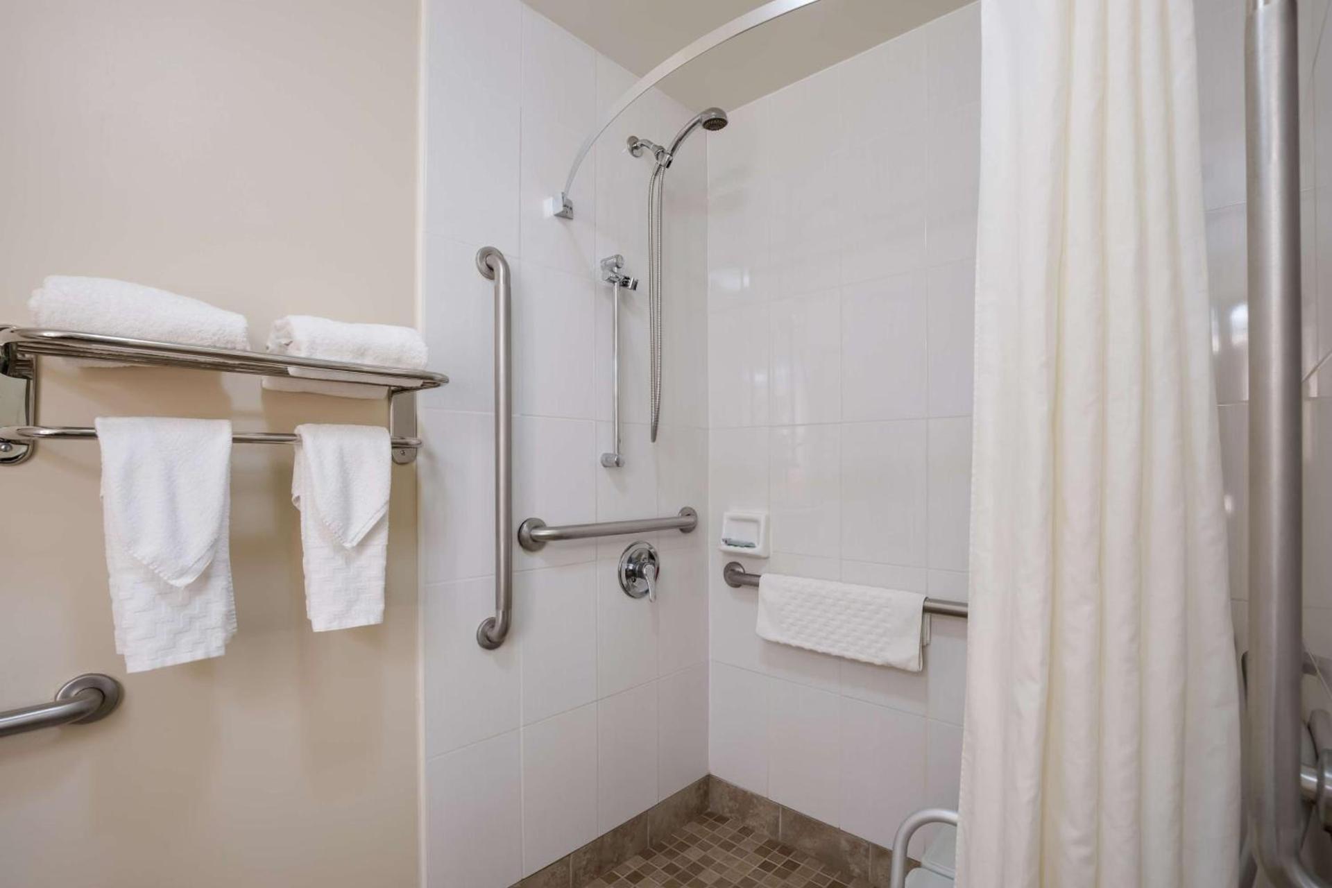 Best Western Northwest Indiana Inn photo 23