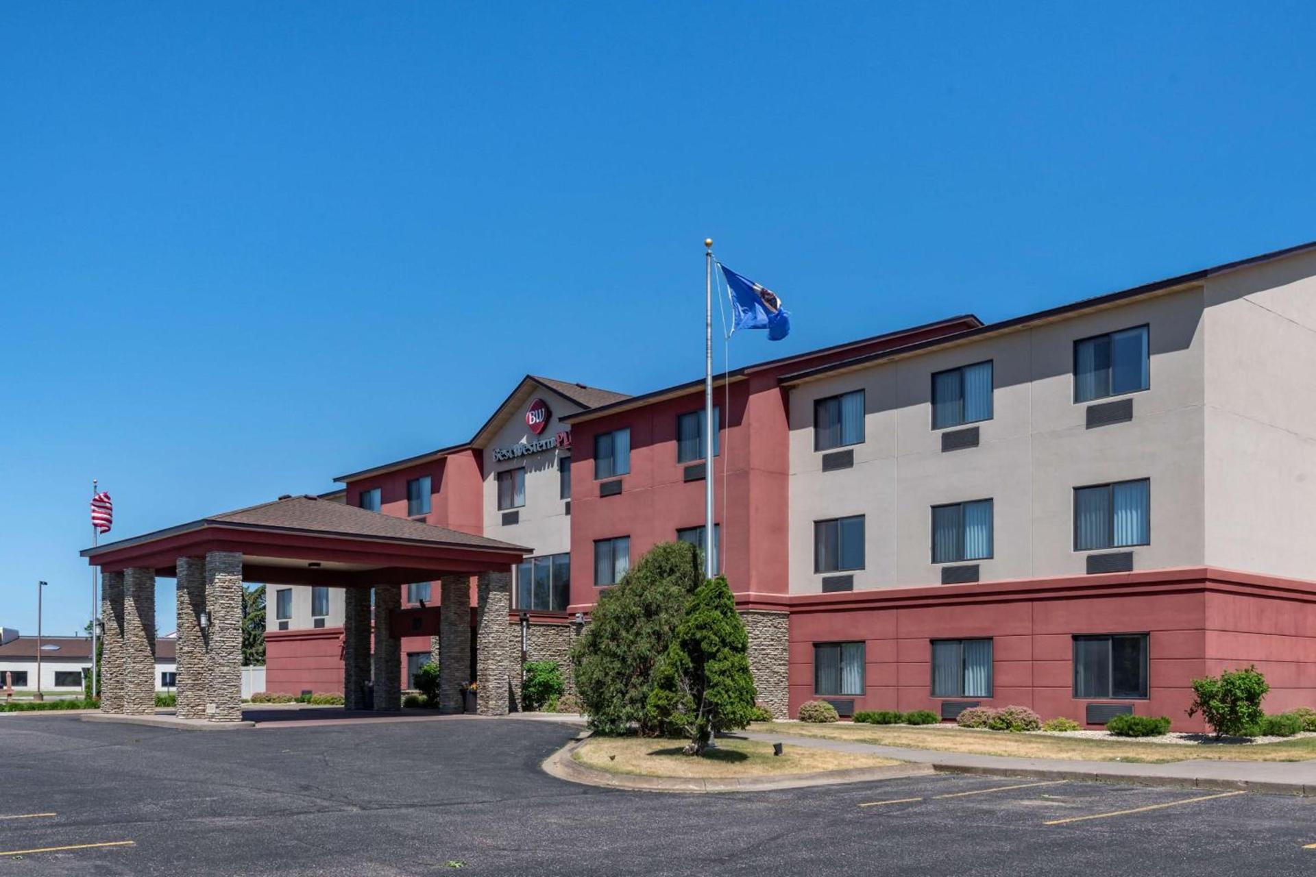 Best Western Plus Chelsea Hotel photo 40