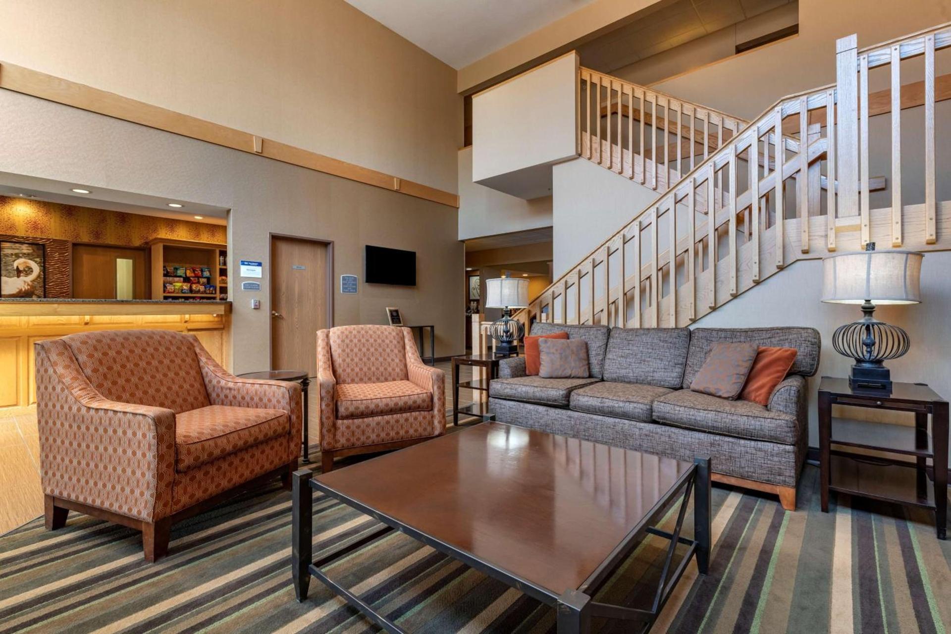 Best Western Plus Chelsea Hotel photo 2