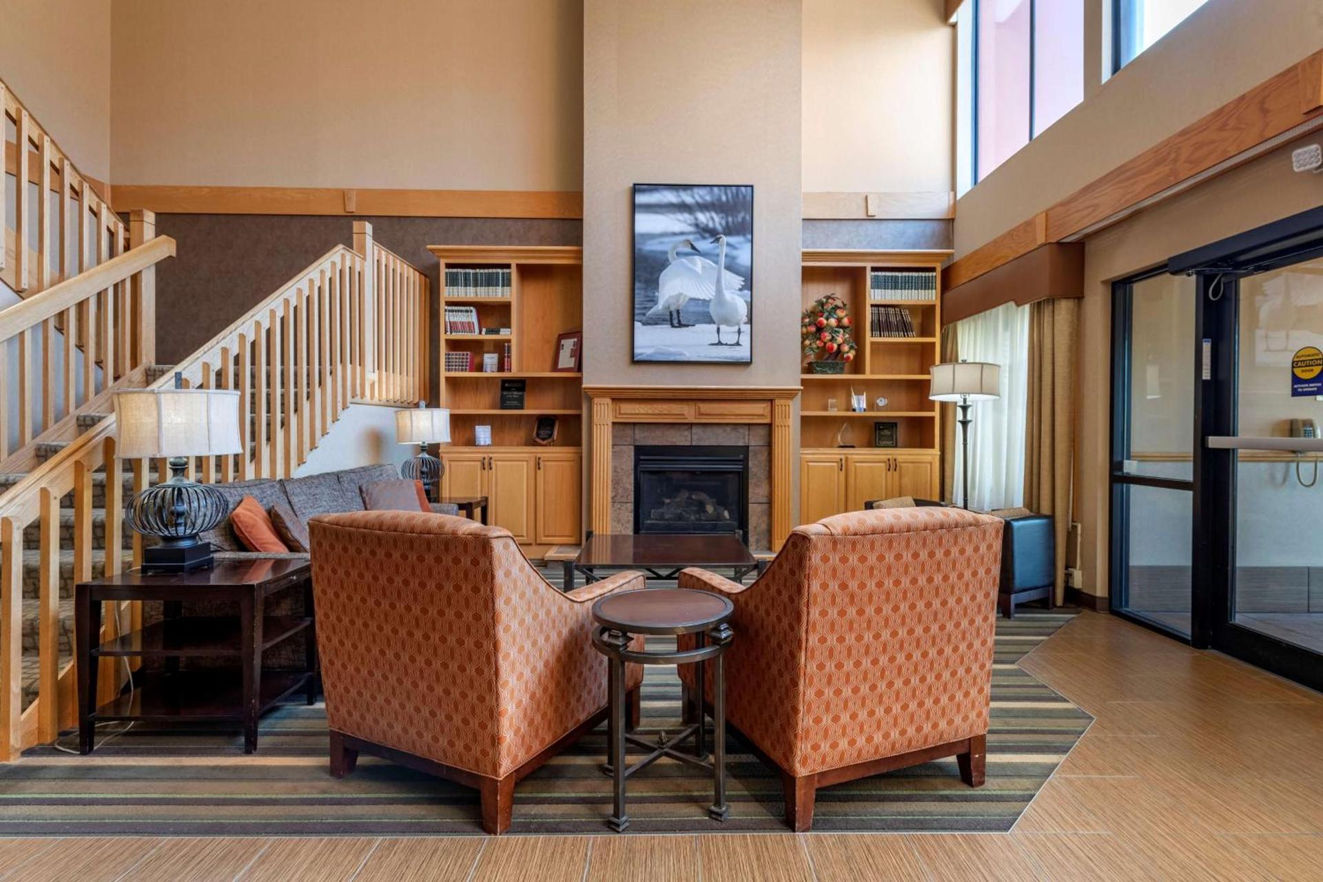 Best Western Plus Chelsea Hotel photo 42