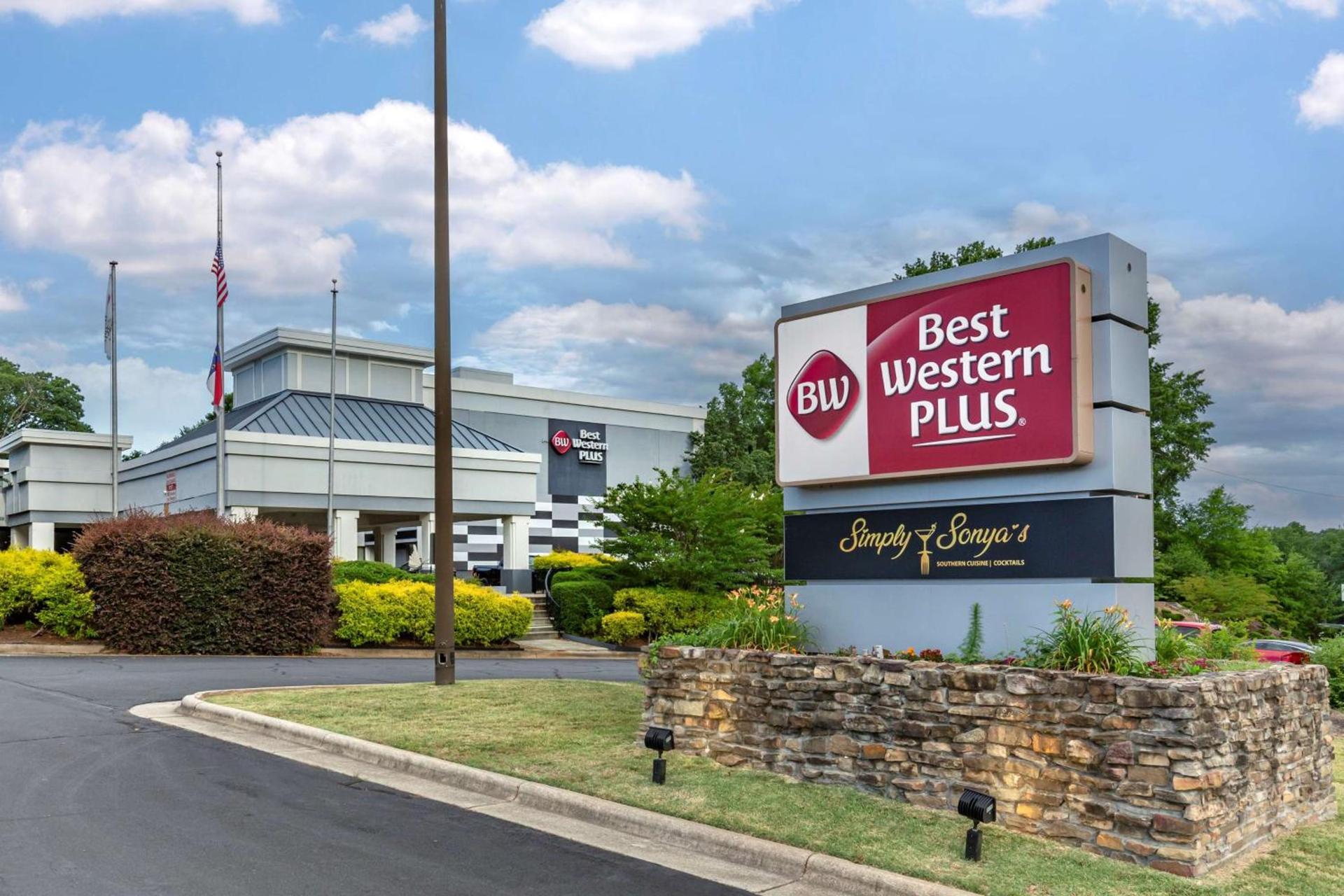 Best Western Plus University Inn — hotel in Winston-Salem